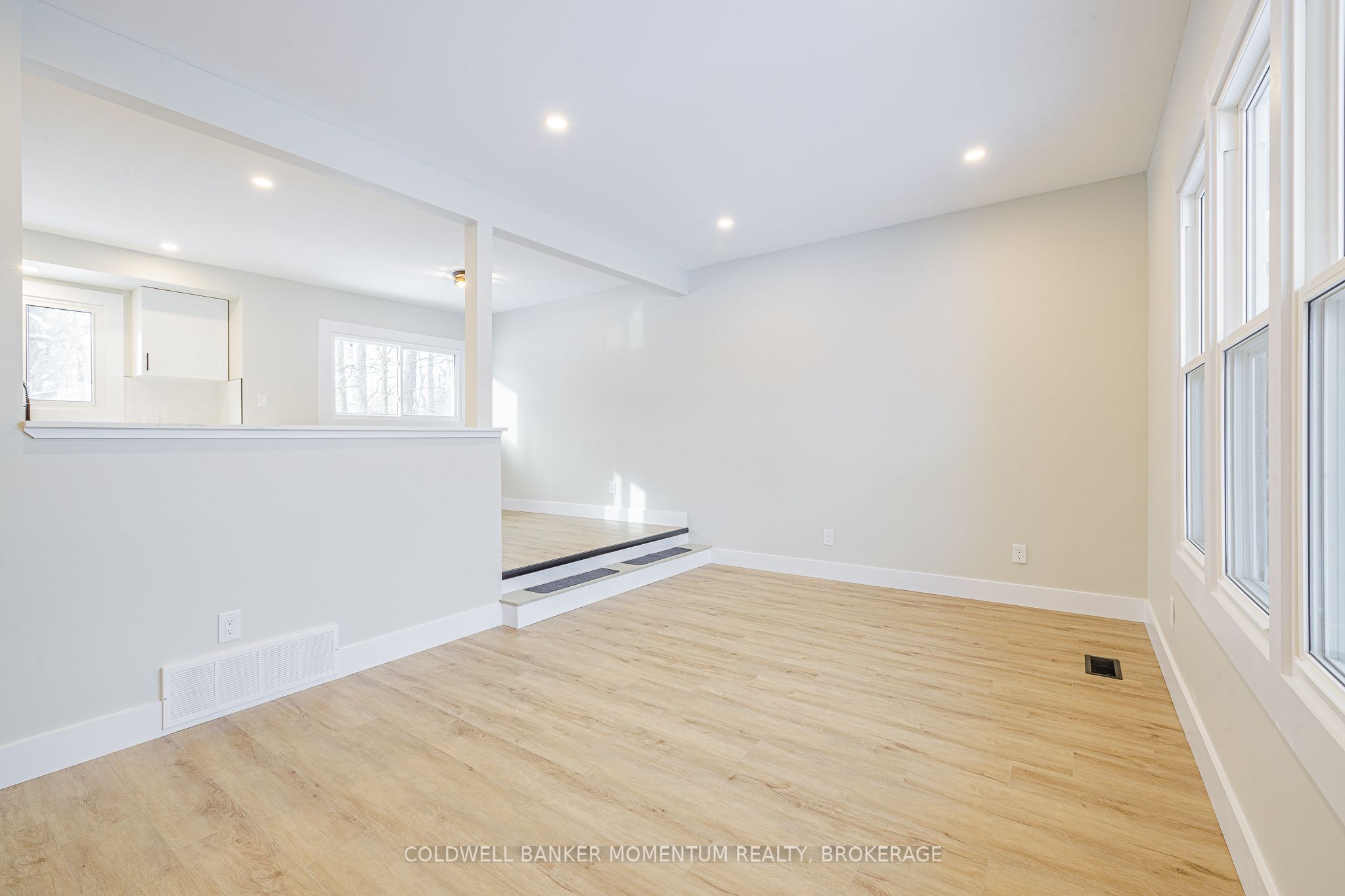 85 Woodlawn Road Property Photo 7
