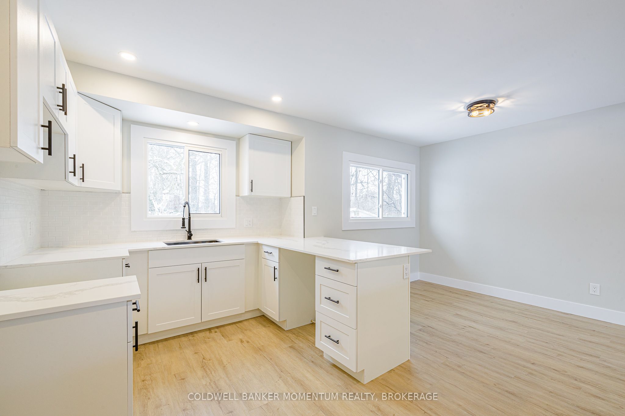 85 Woodlawn Road Property Photo 16