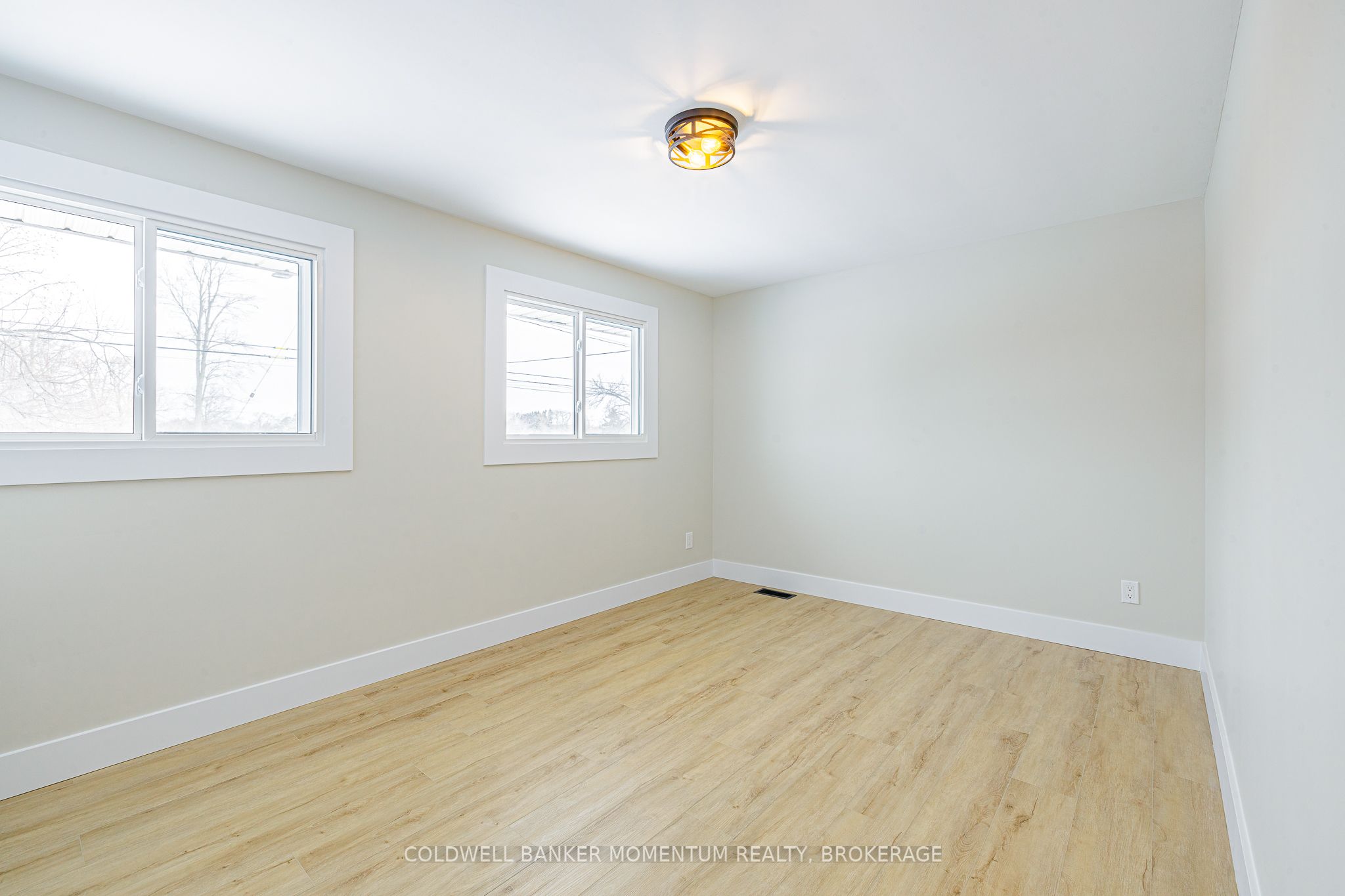 85 Woodlawn Road Property Photo 24