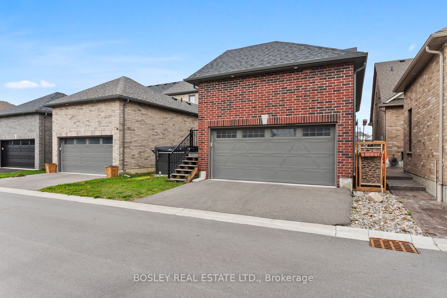27 Drummond Street Property Photo 43