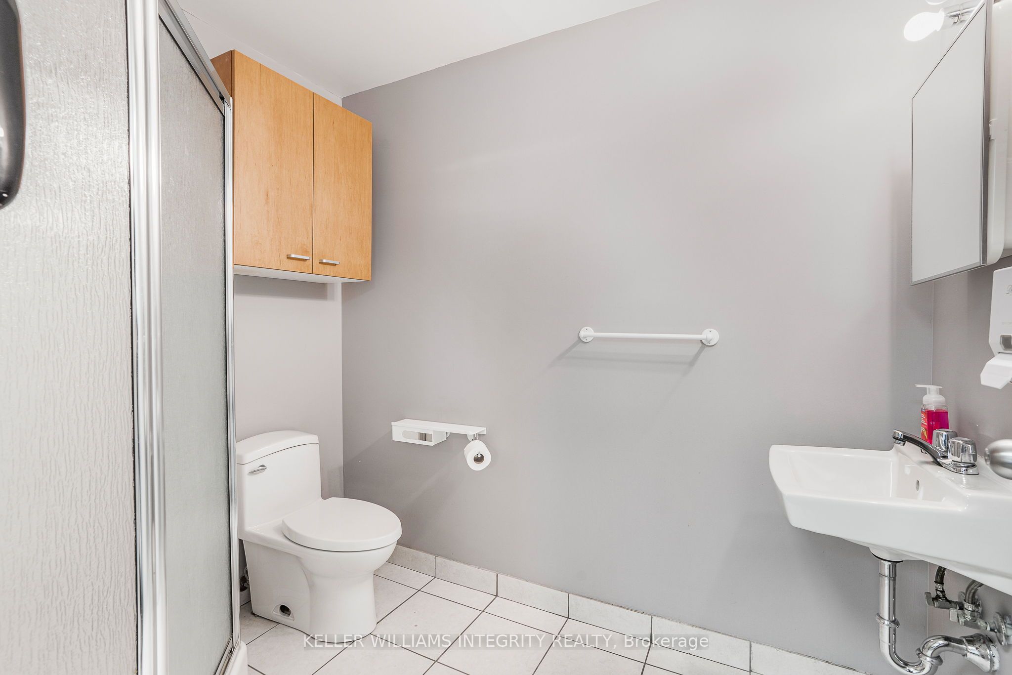 5300 Canotek Road 2&4 Property Photo 20