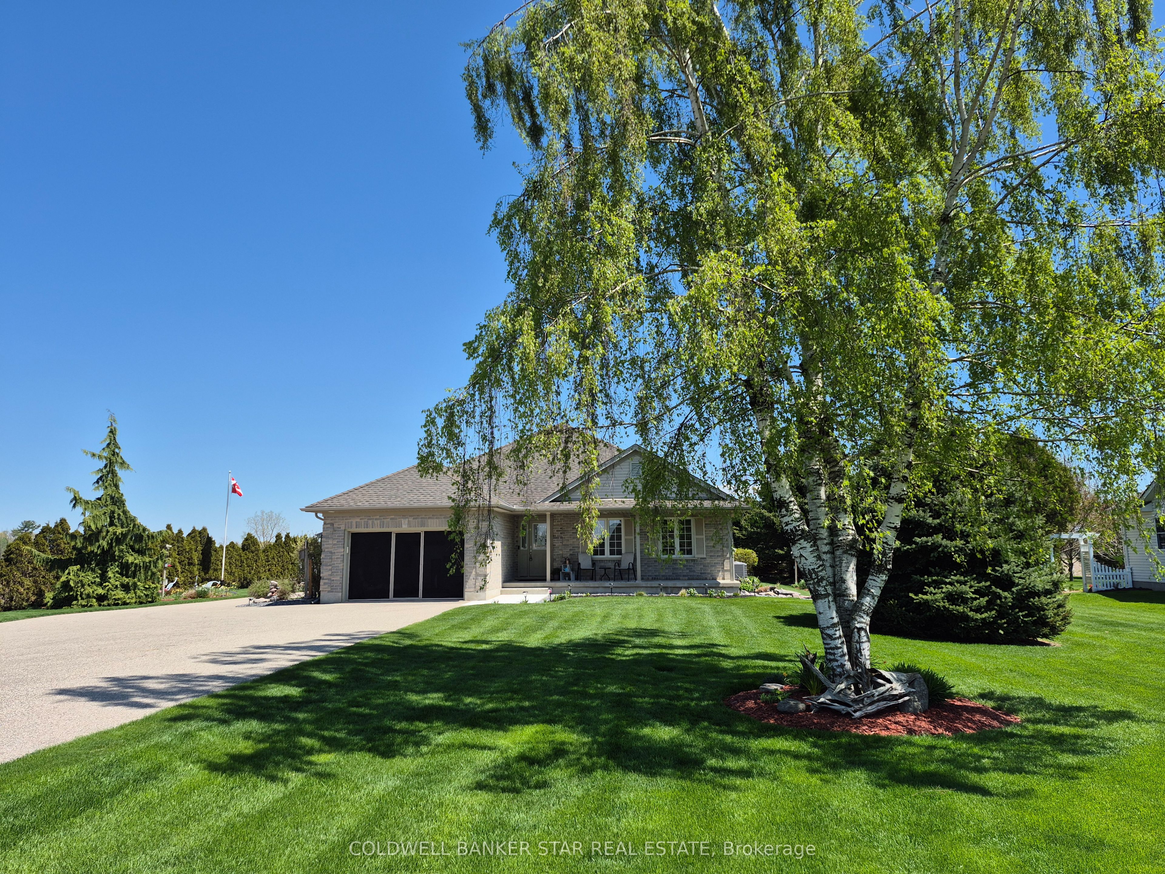 5176 Imperial Road Property Photo 1