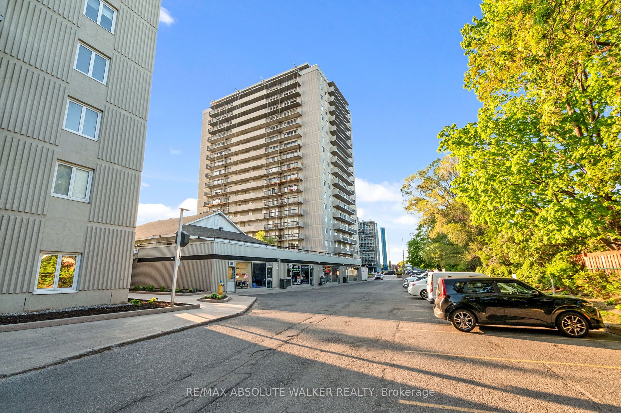 #ph3 - 158a Mcarthur Avenue Property Photo