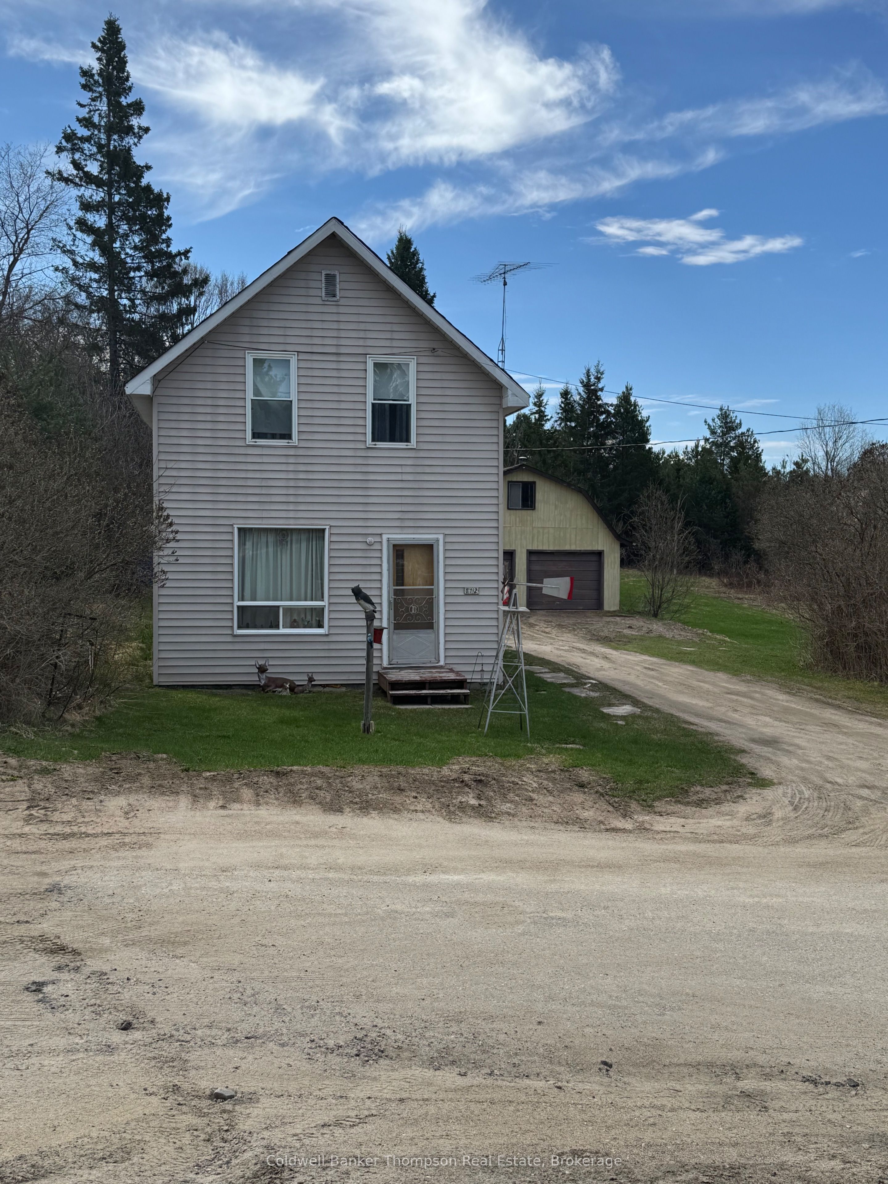 112 Queen Street Property Photo 1