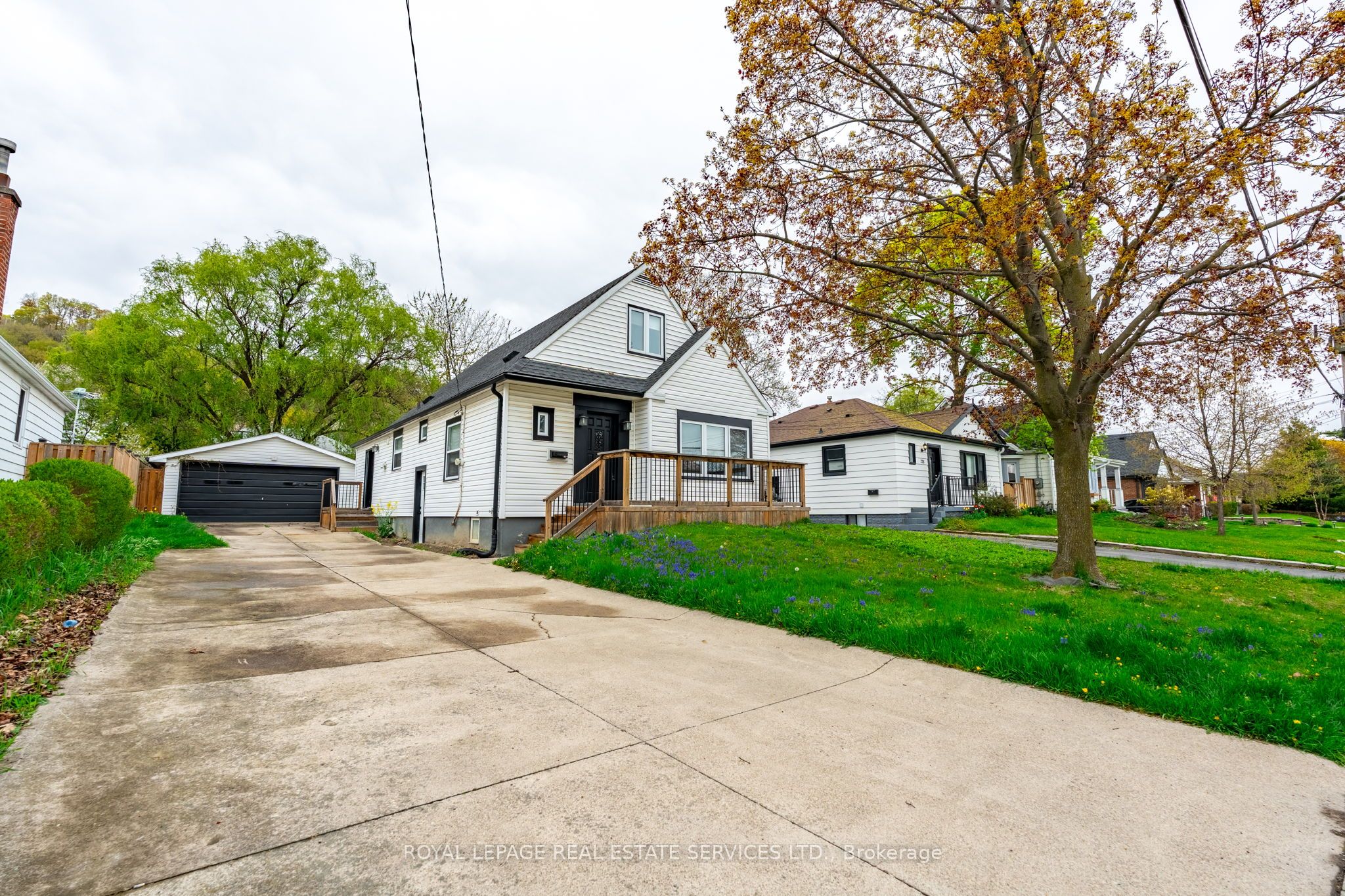 182 Cloverdale Avenue Property Photo 14