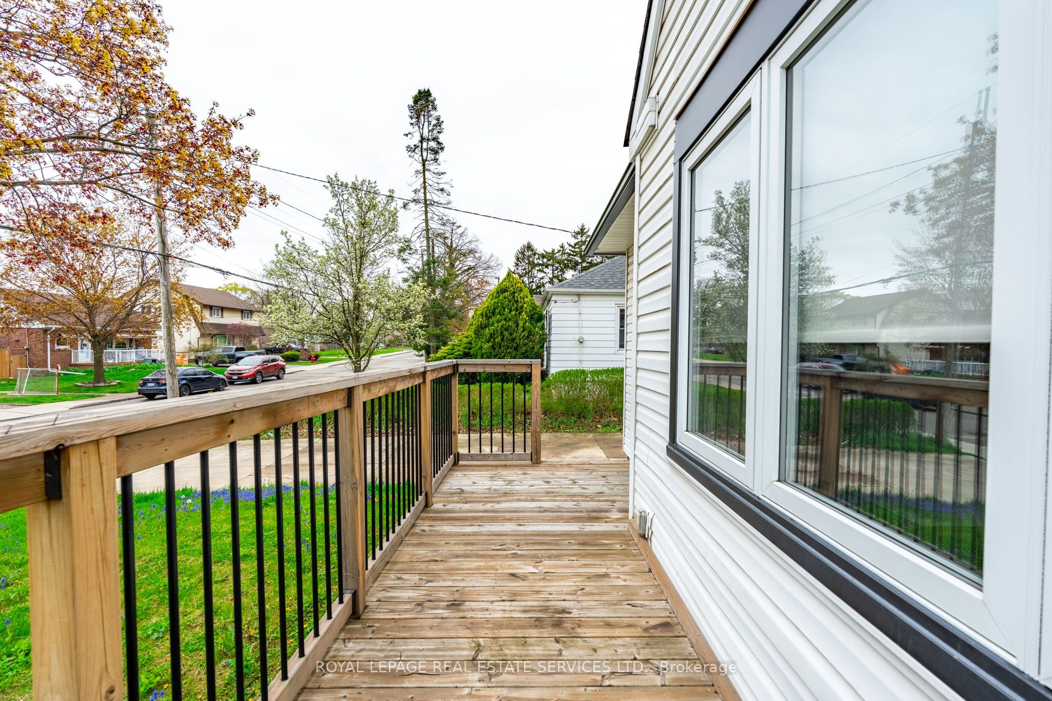182 Cloverdale Avenue Property Photo 16
