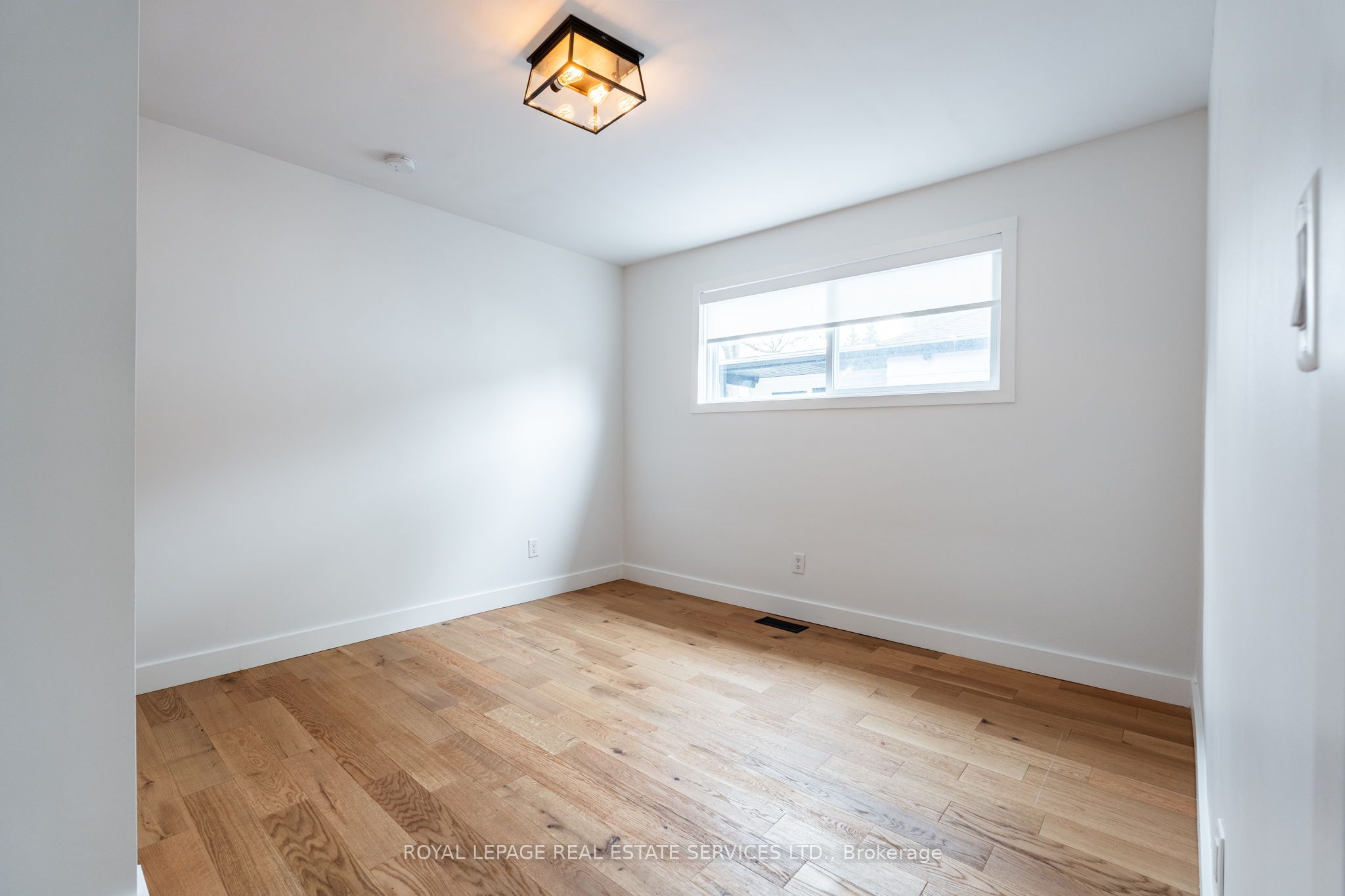 182 Cloverdale Avenue Property Photo 25