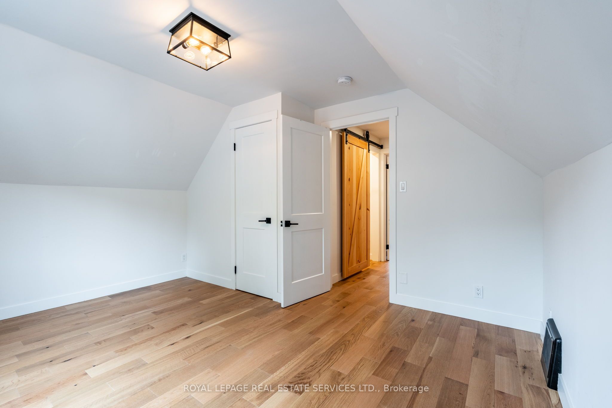 182 Cloverdale Avenue Property Photo 32