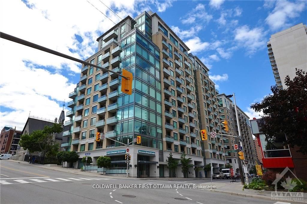 #1013 - 238 Besserer Street Property Photo