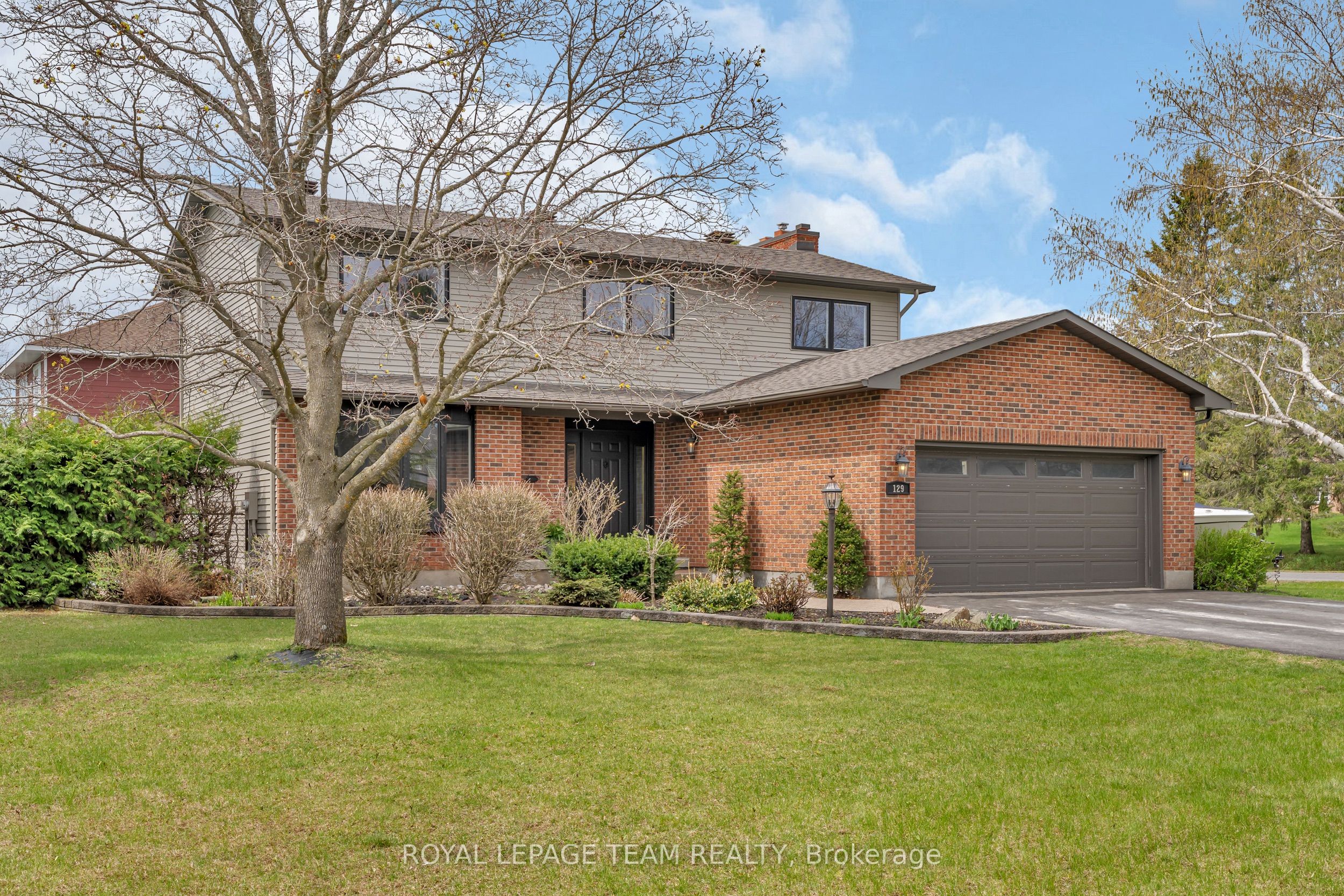 129 Ridgeview Drive Property Photo 1