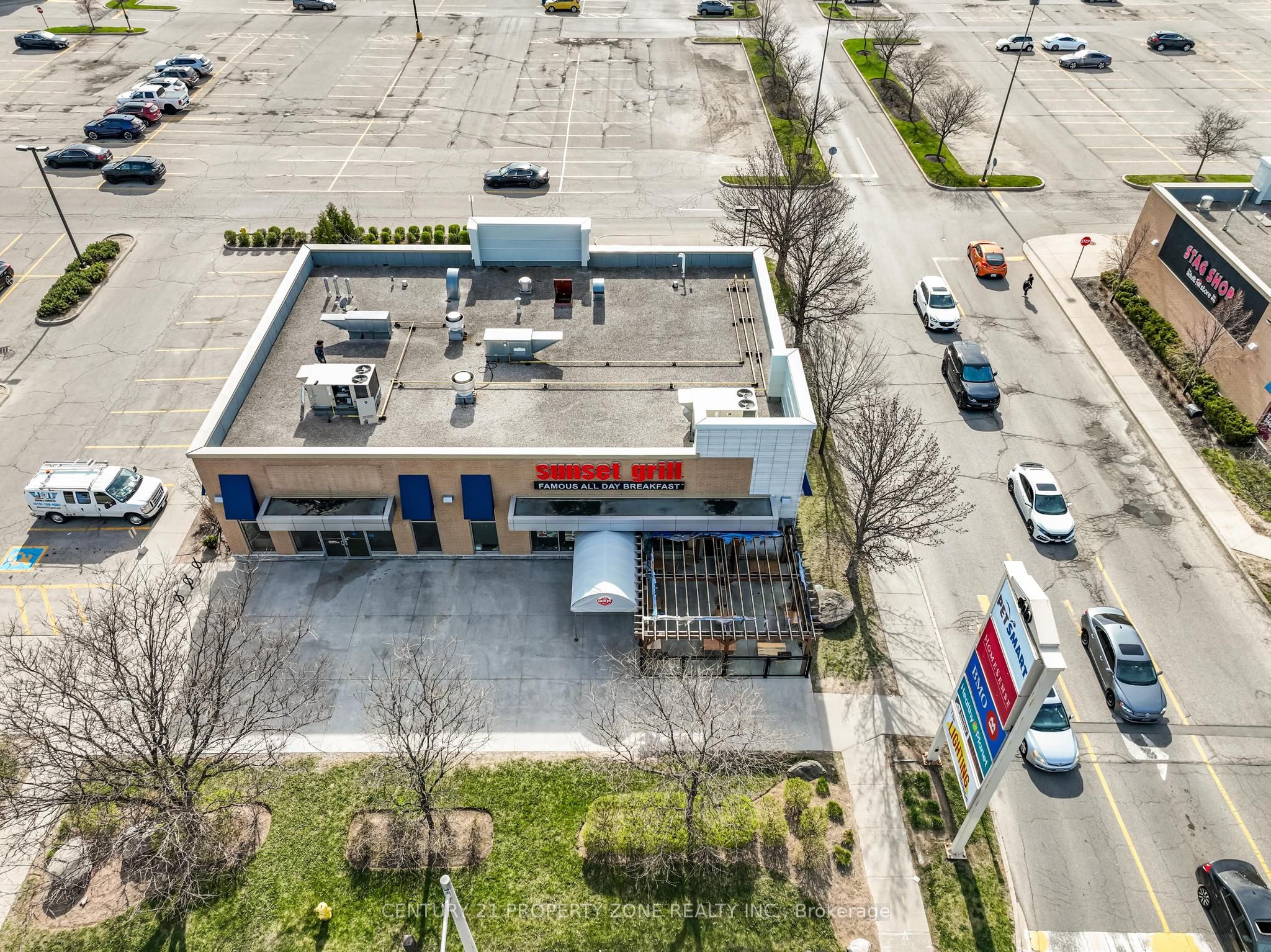 594 Hespeler Road Property Photo 11