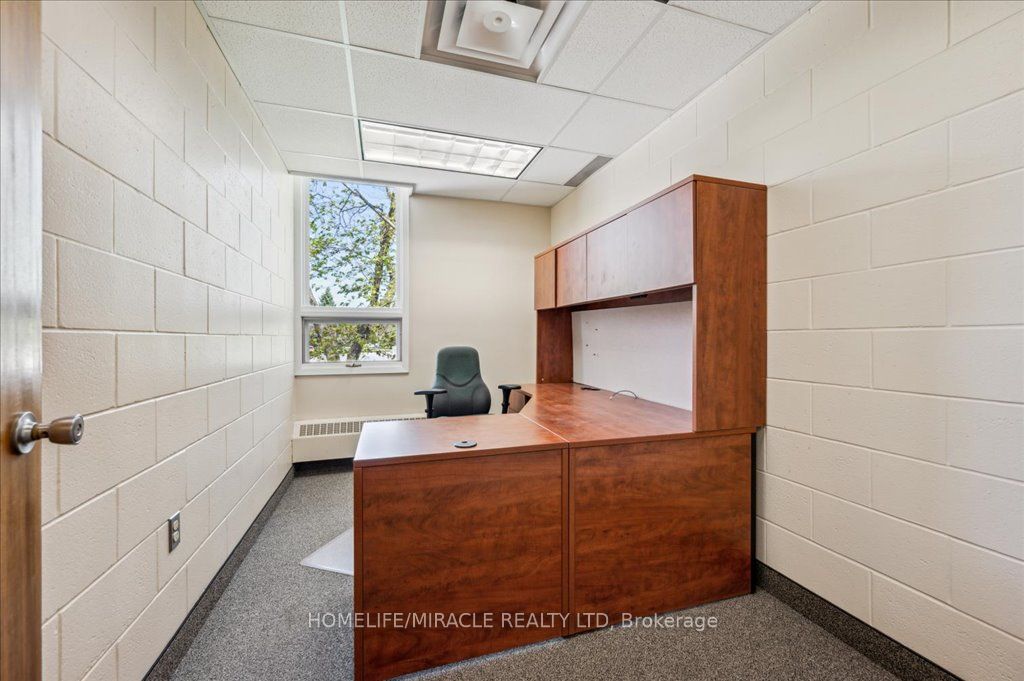 380 Hibernia Street Property Photo 22