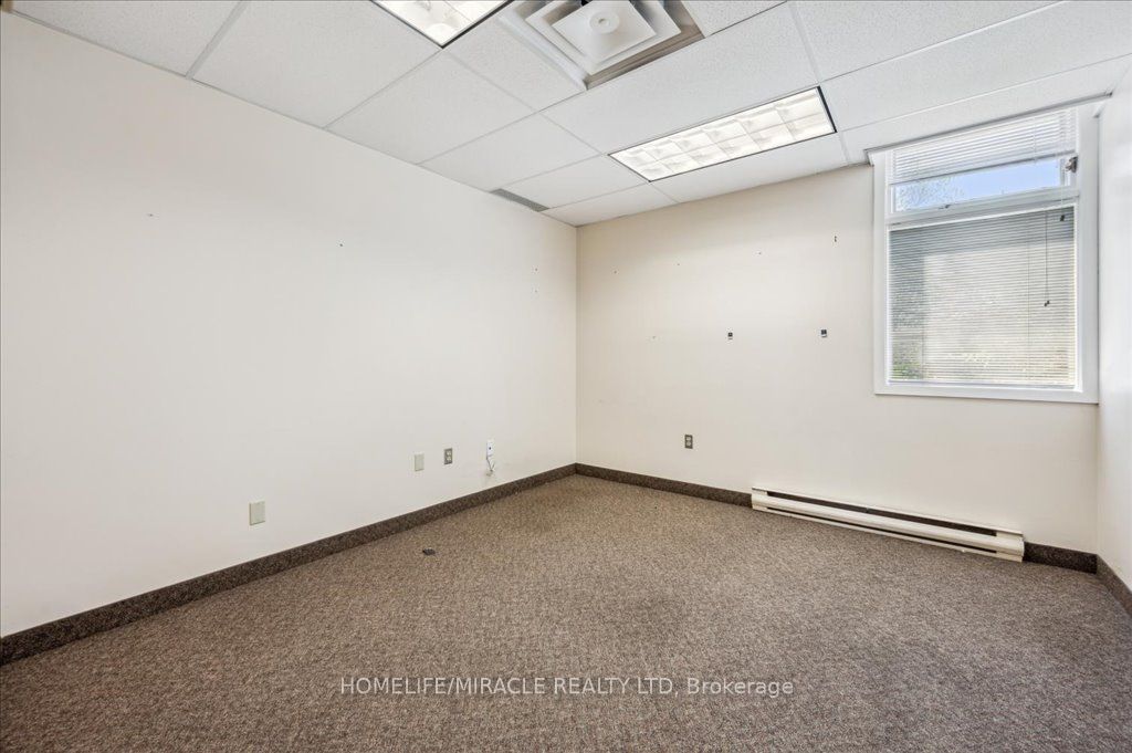380 Hibernia Street Property Photo 28