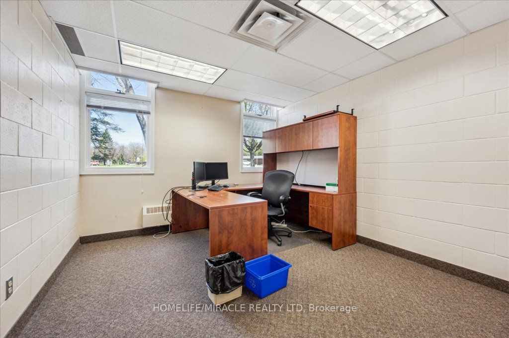 380 Hibernia Street Property Photo 33