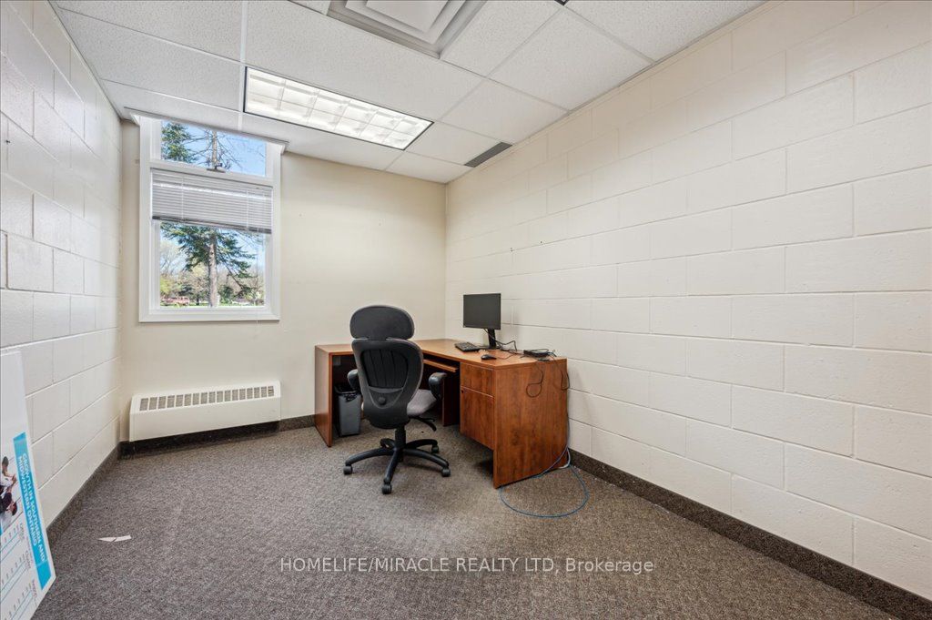 380 Hibernia Street Property Photo 34