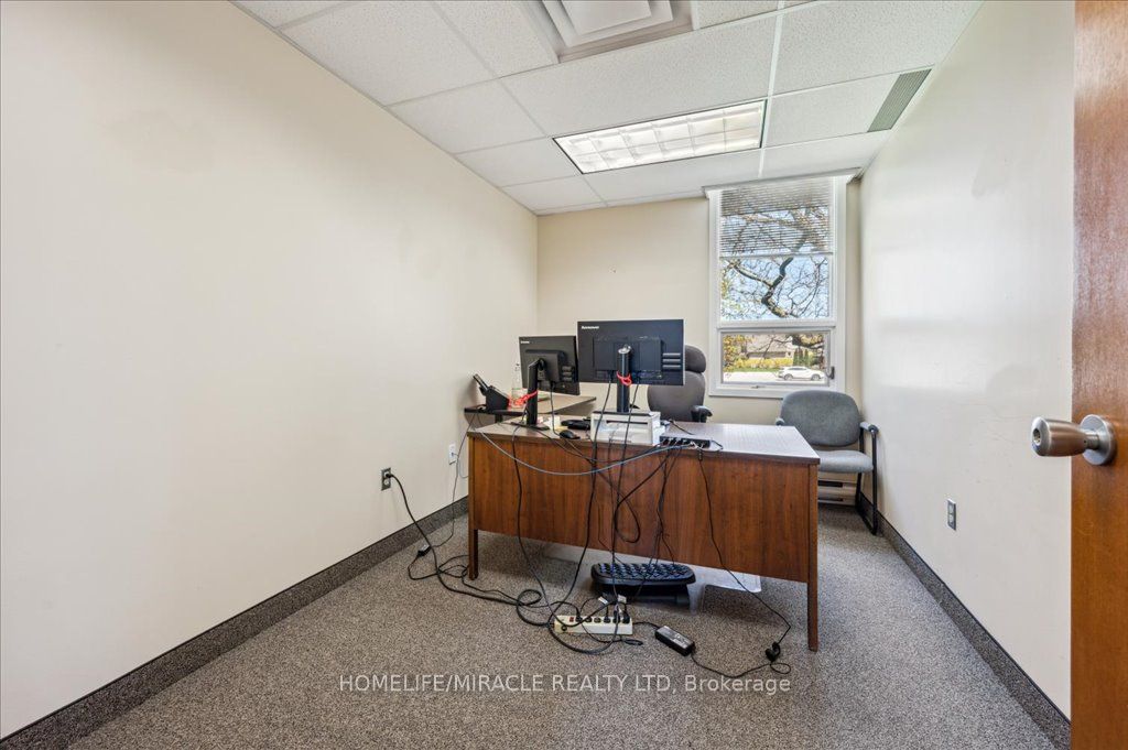 380 Hibernia Street Property Photo 39