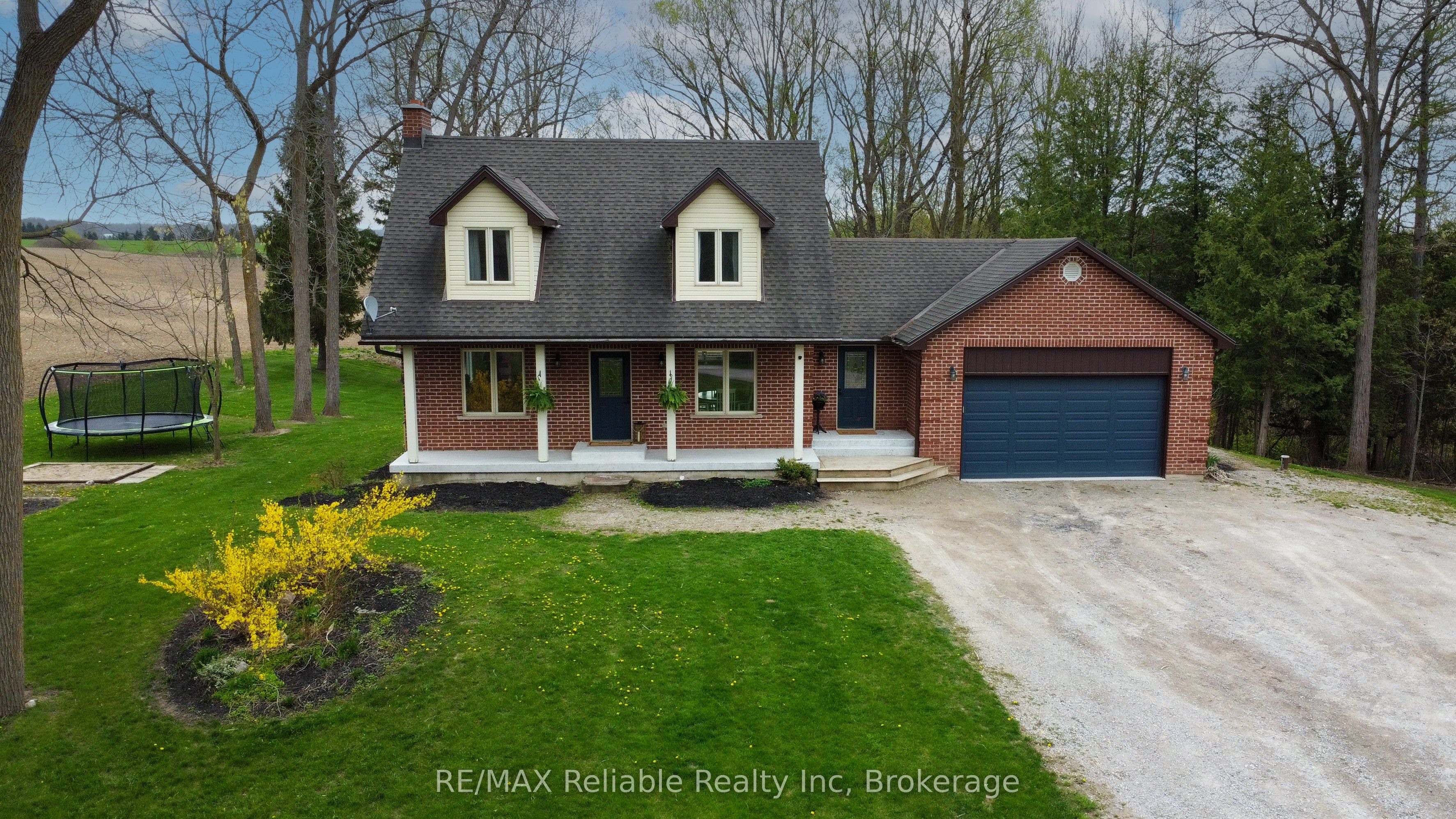 77260 Kinburn Line Property Photo 1