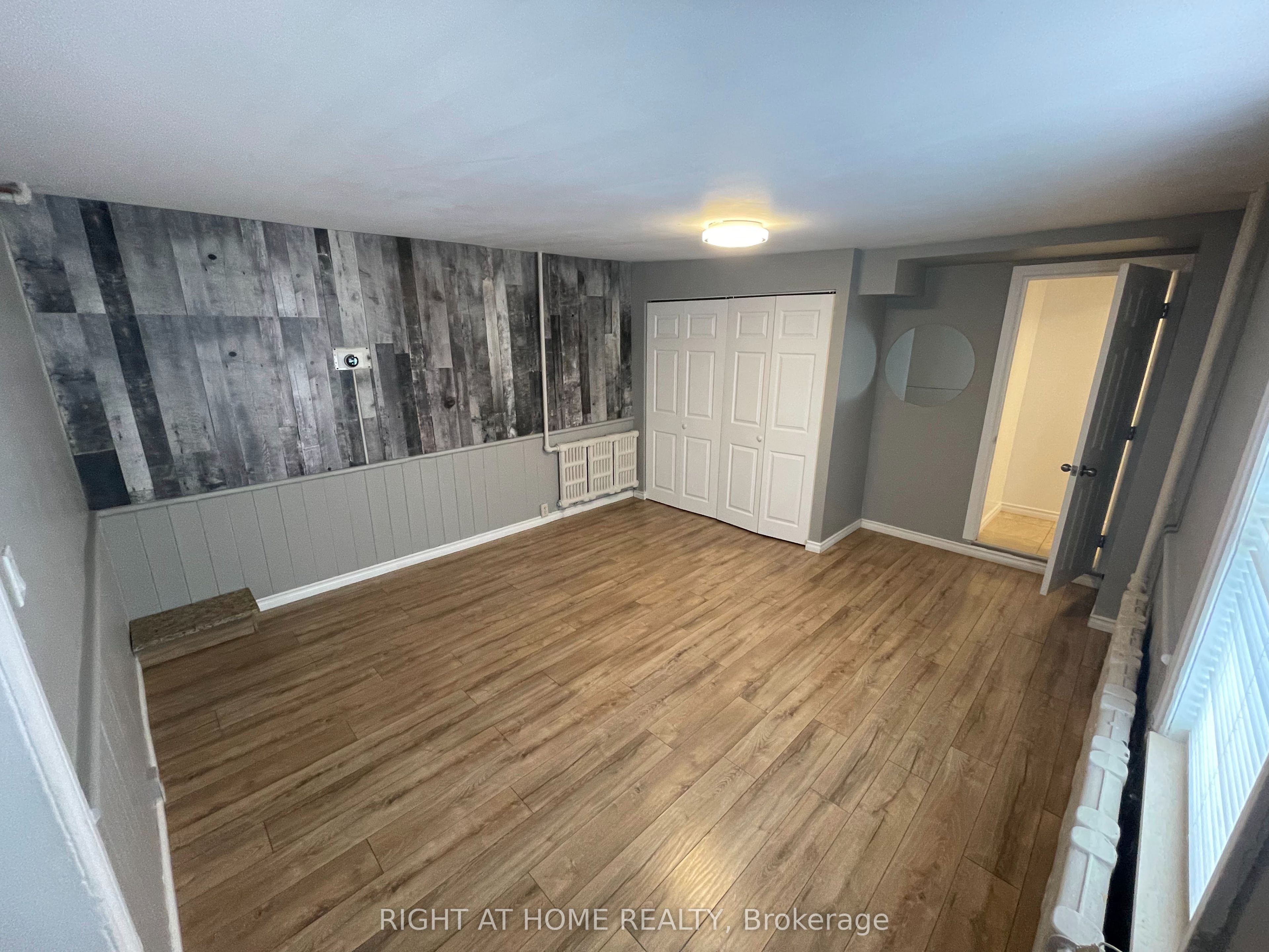 420 Bronson Avenue Property Photo 24