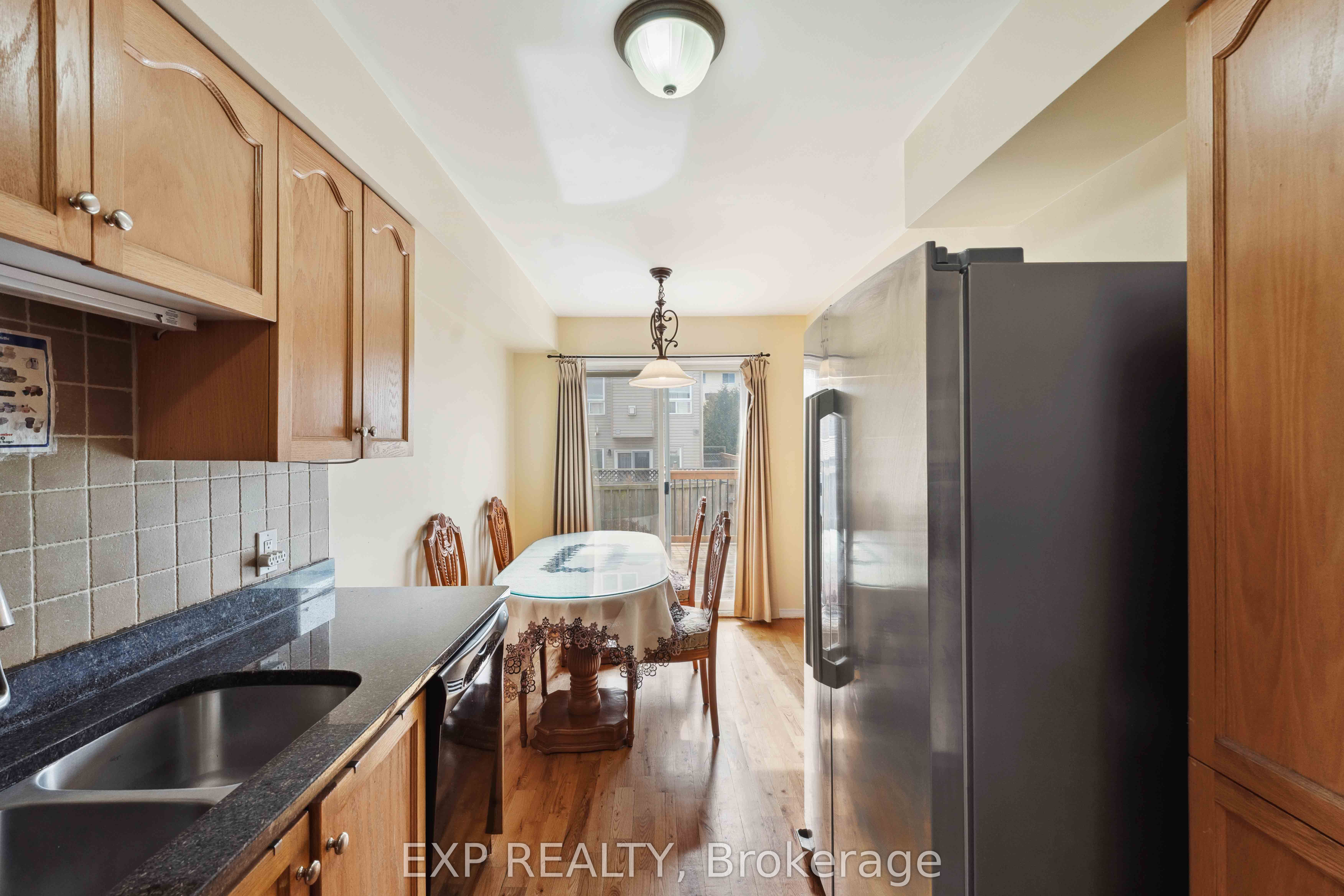 2595 Crosscut Terrace Property Photo 11