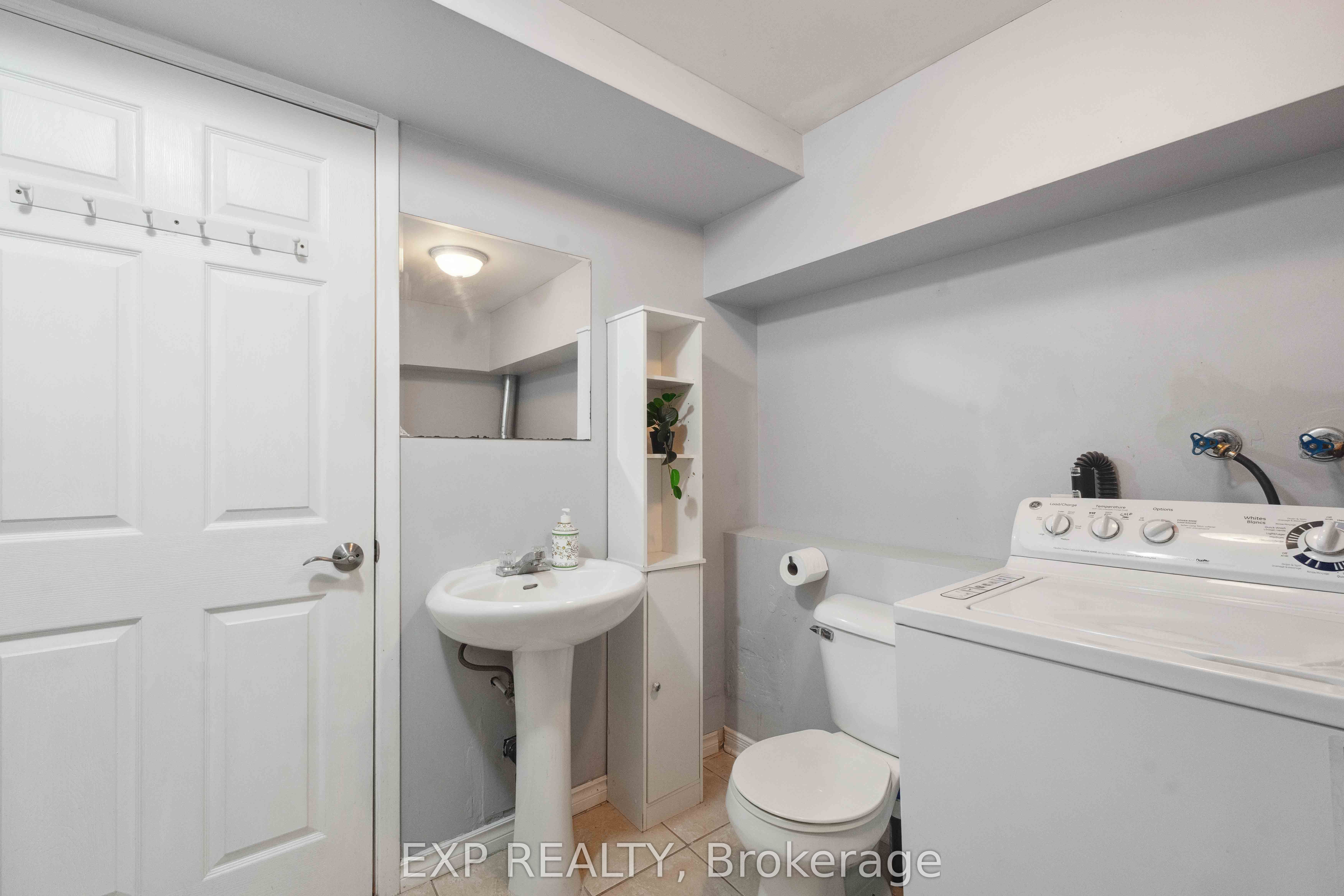 2595 Crosscut Terrace Property Photo 29