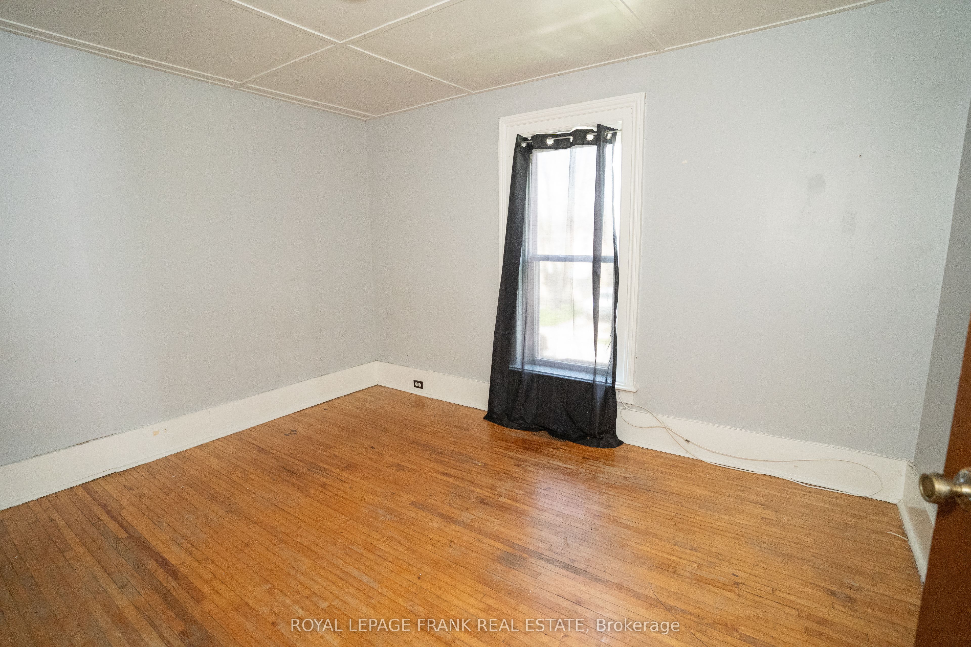 50 Lorne Avenue Property Photo 10