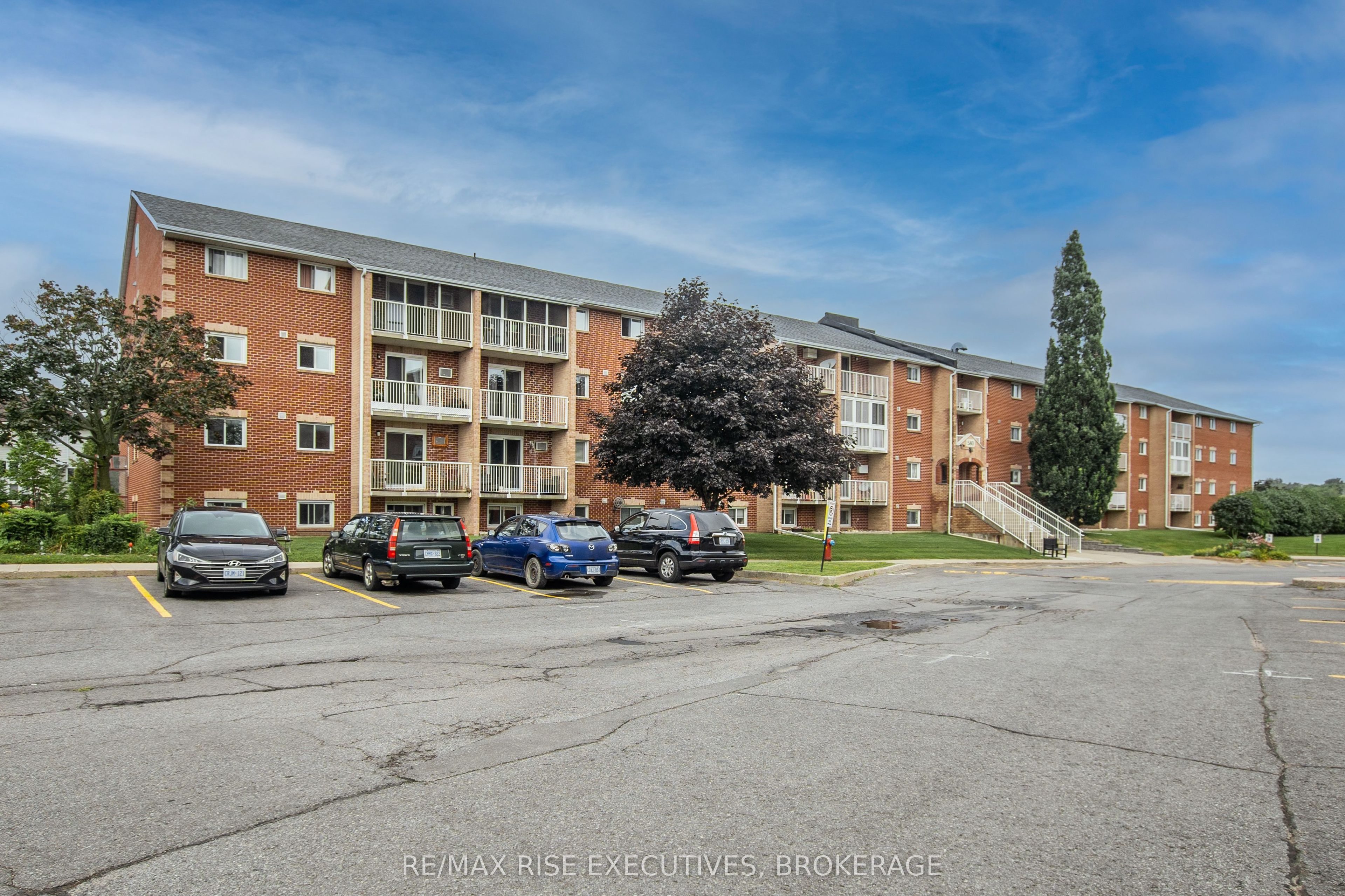 #317 - 580 Armstrong Road Property Photo 4
