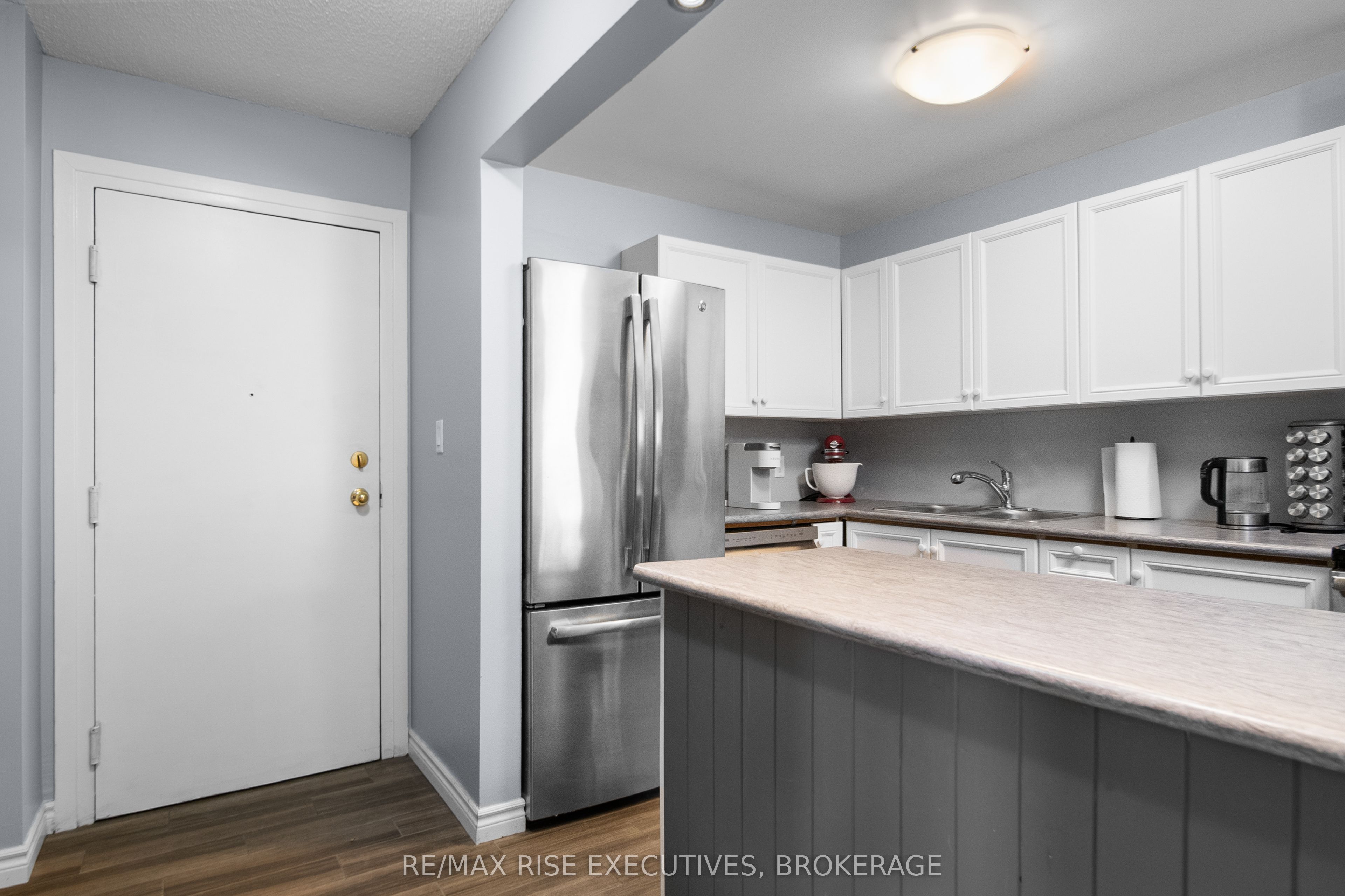 #317 - 580 Armstrong Road Property Photo 11