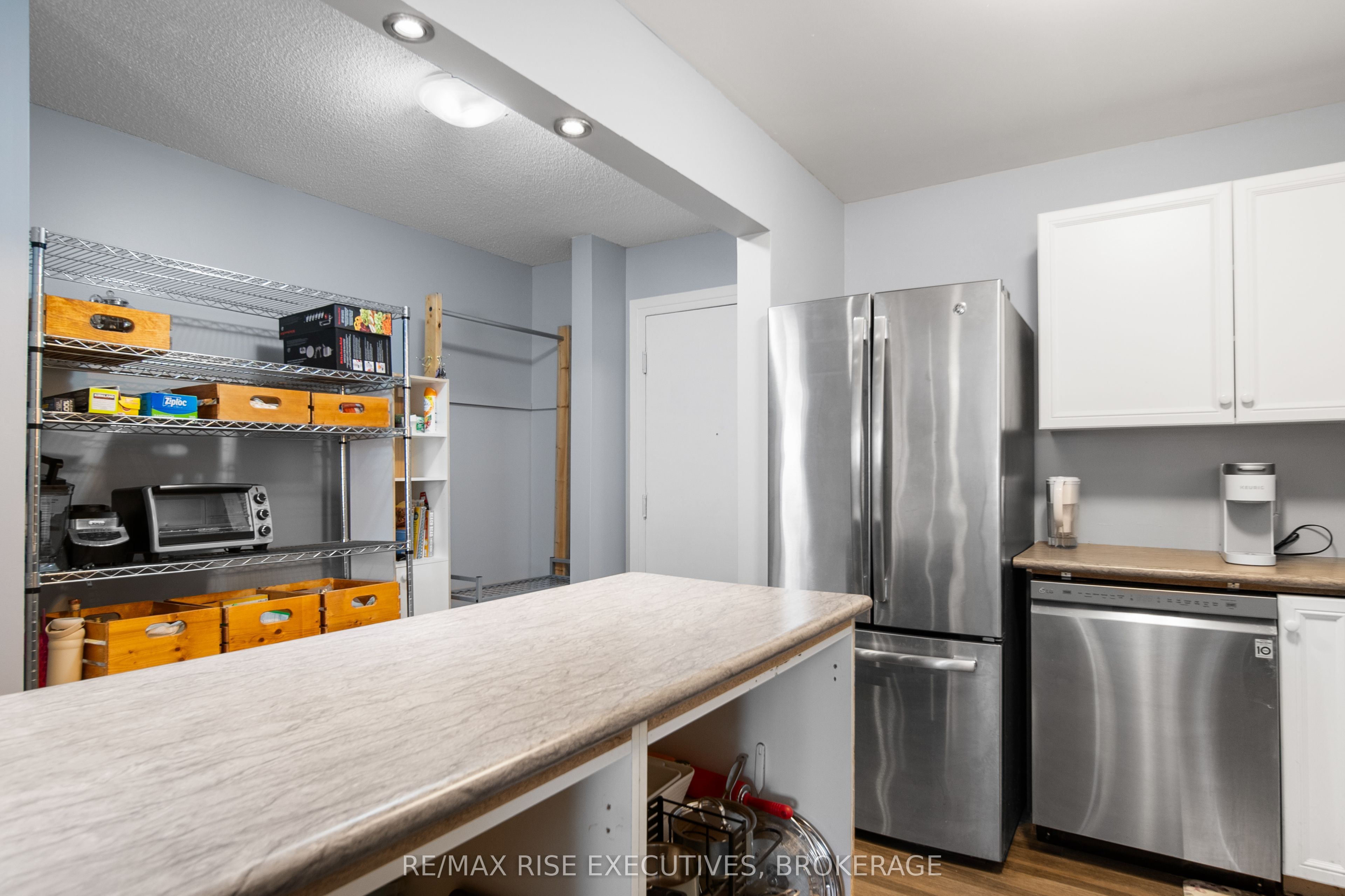 #317 - 580 Armstrong Road Property Photo 13