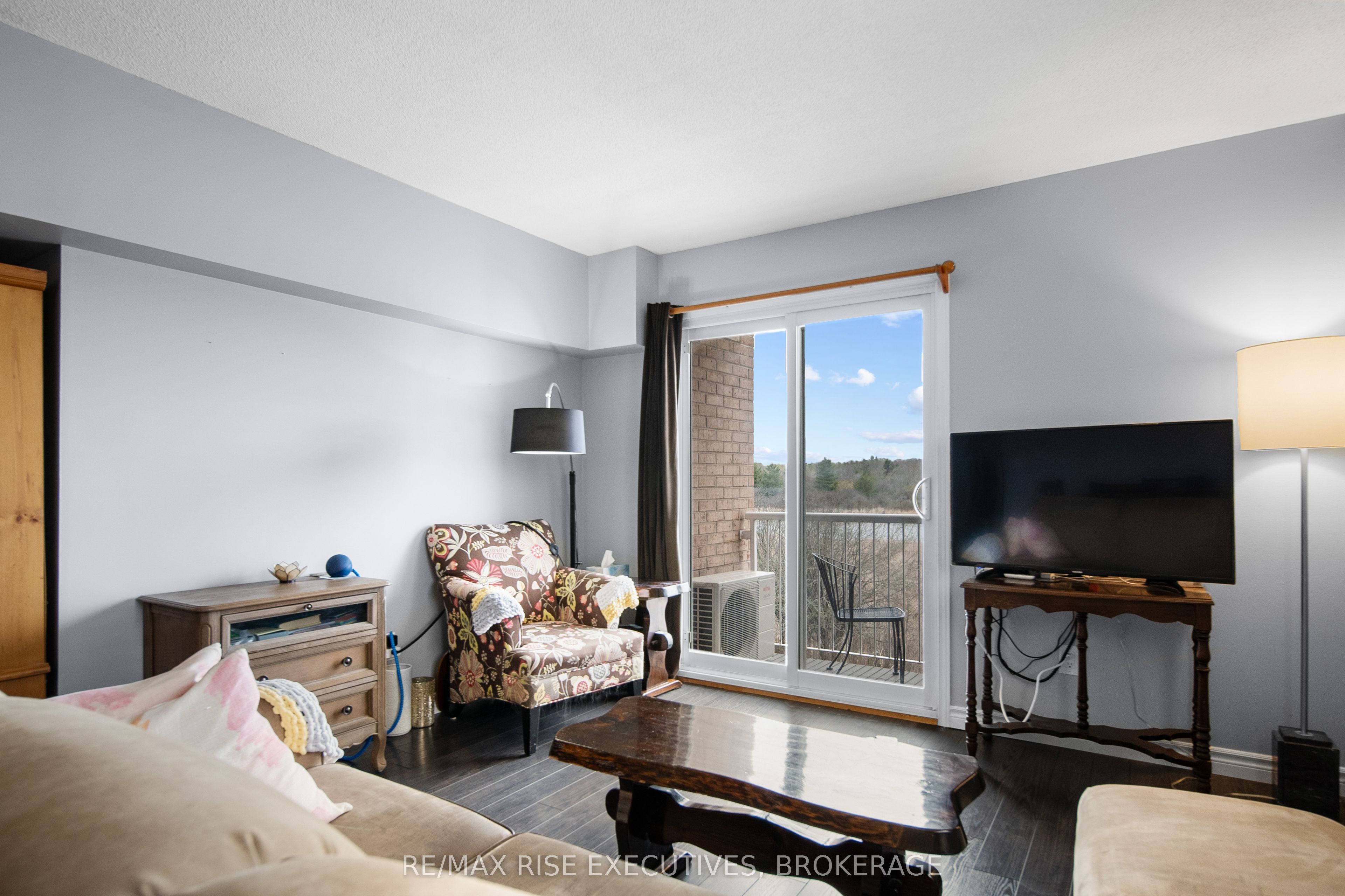 #317 - 580 Armstrong Road Property Photo 22