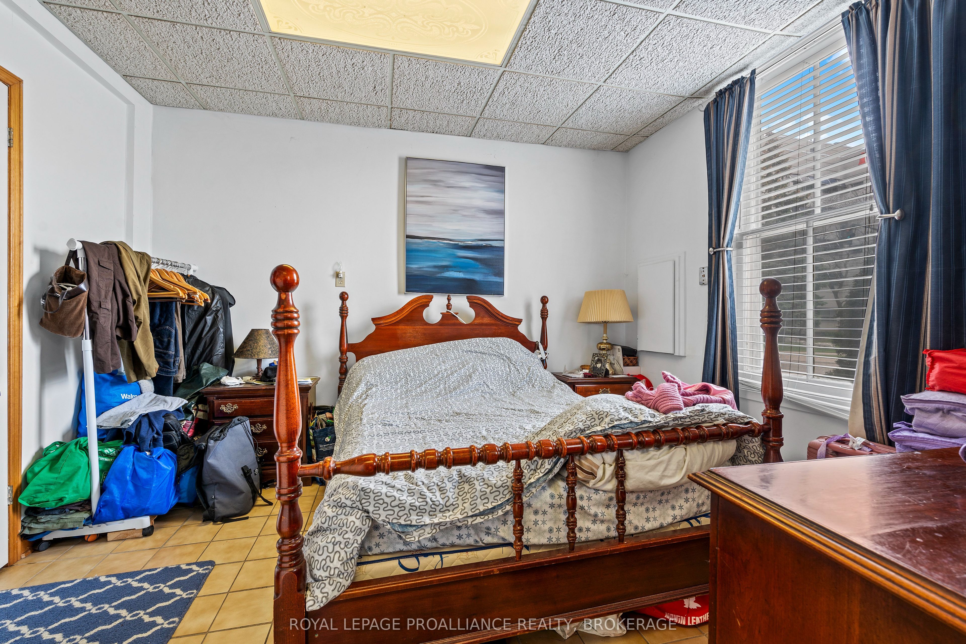 274 Wellington Street Property Photo 4