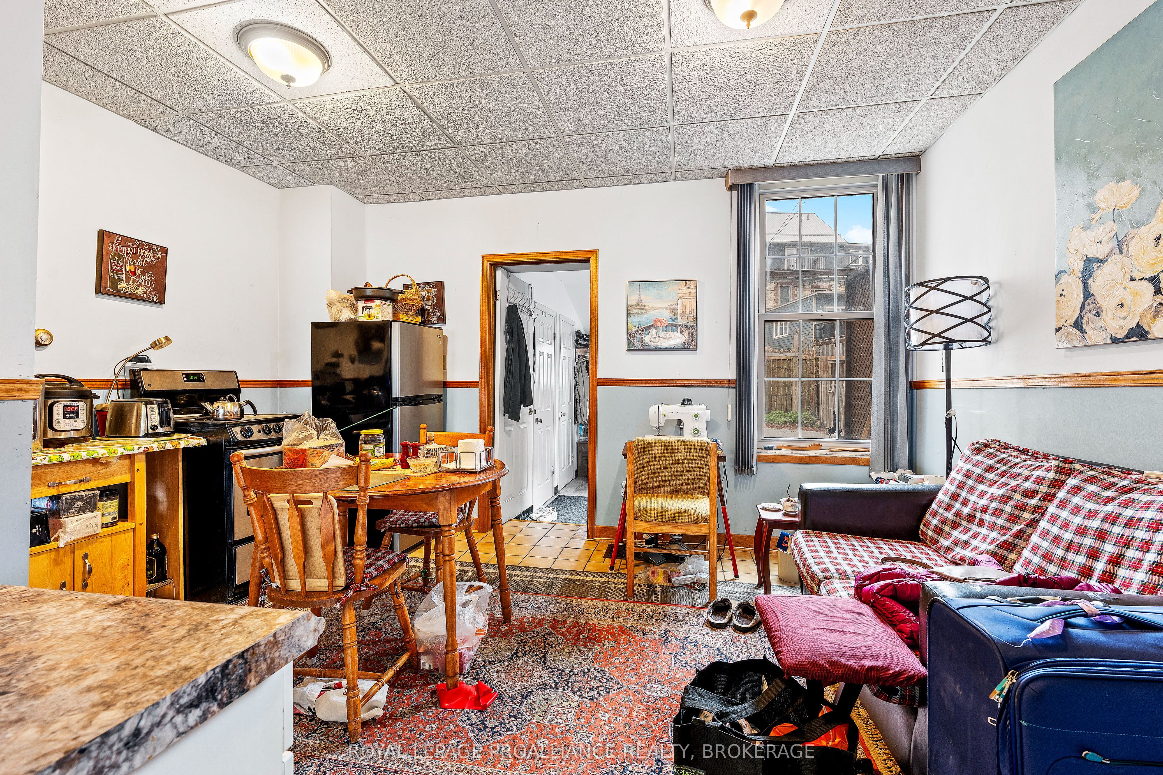 274 Wellington Street Property Photo 7