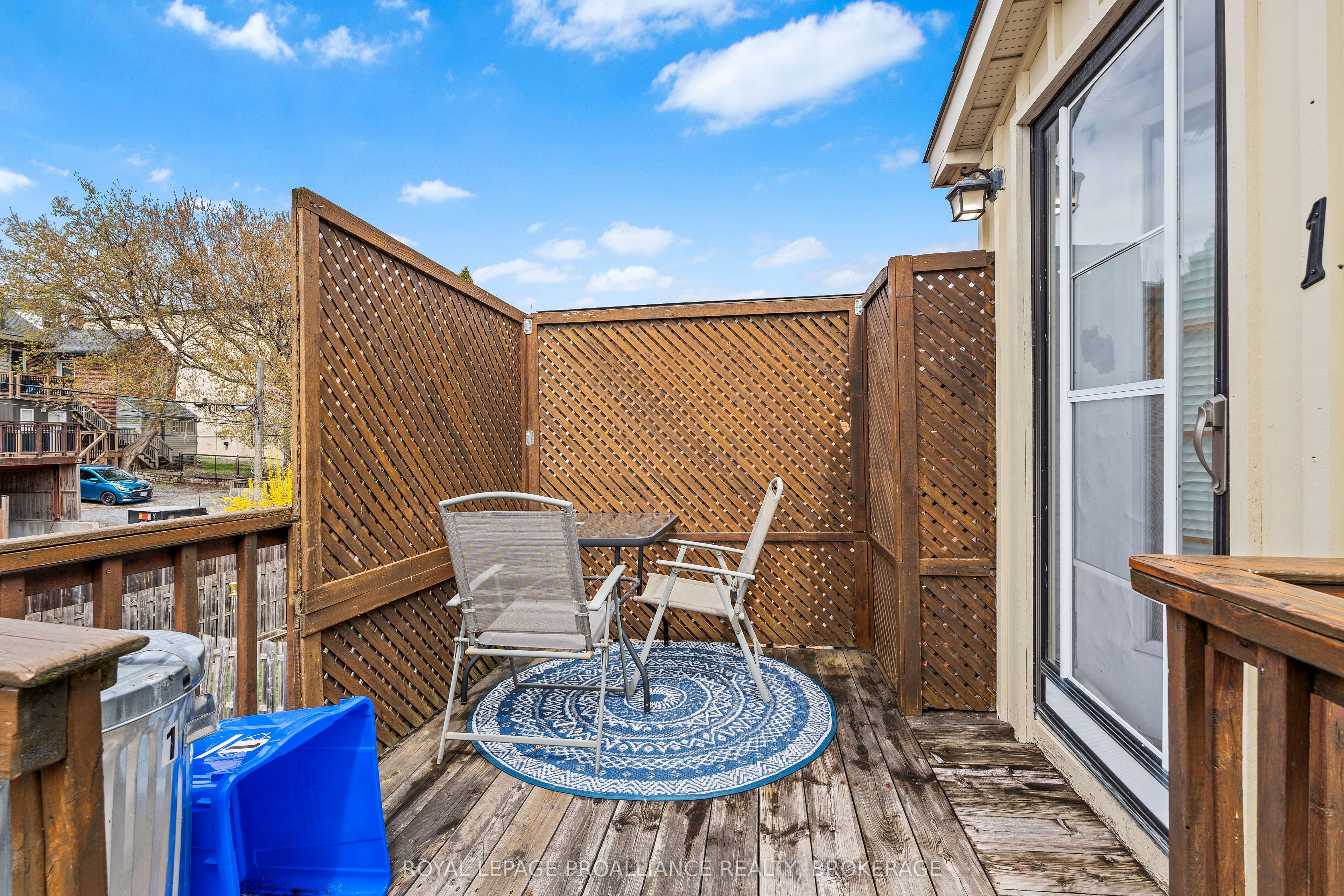 274 Wellington Street Property Photo 16