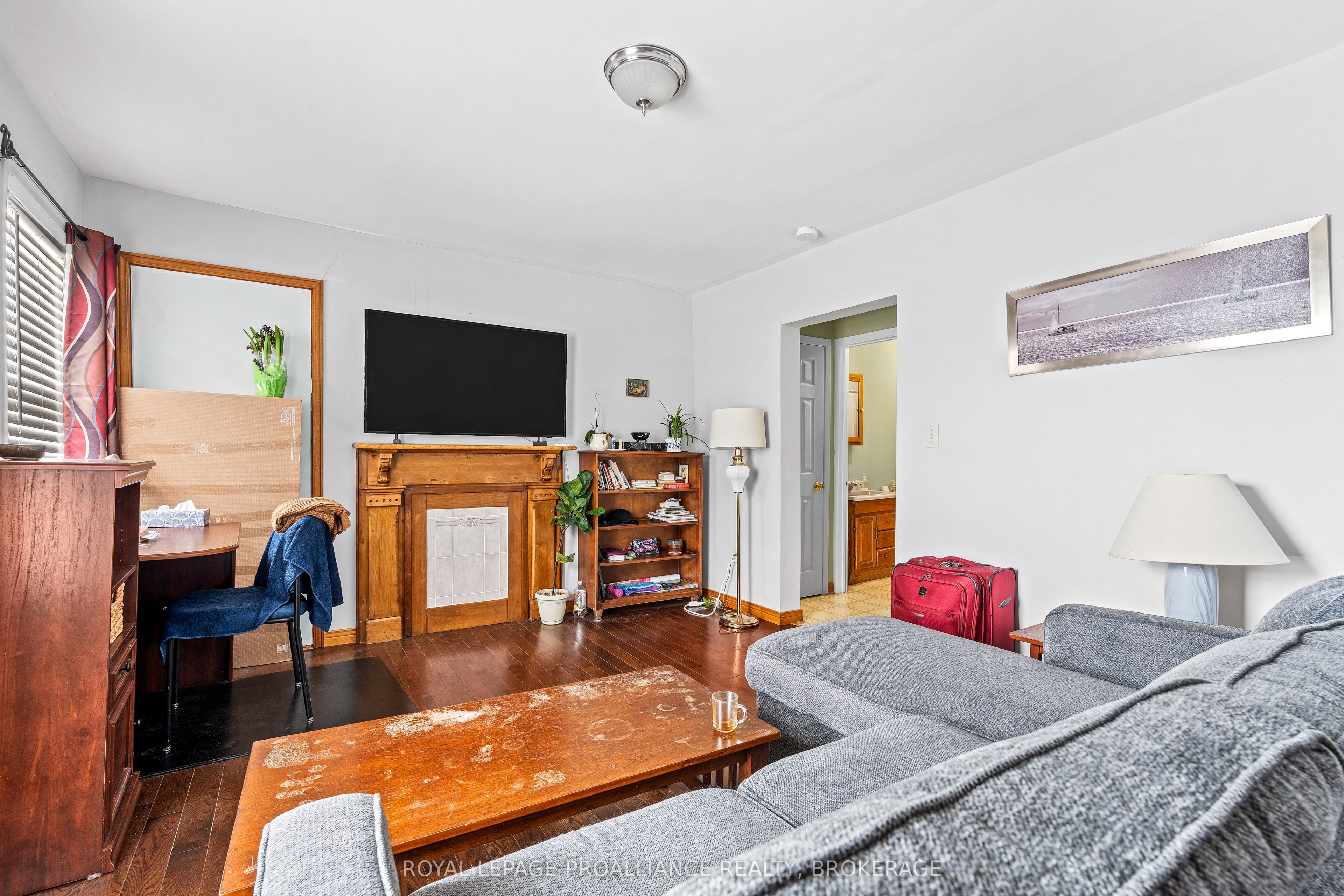274 Wellington Street Property Photo 22