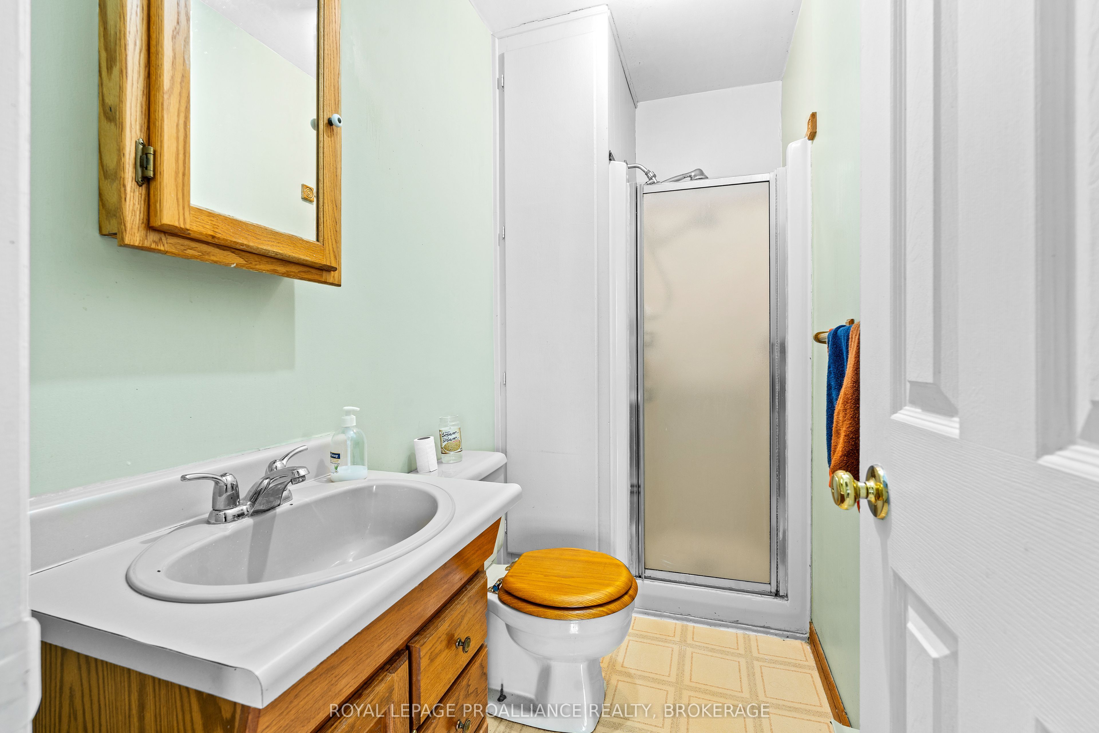 274 Wellington Street Property Photo 23