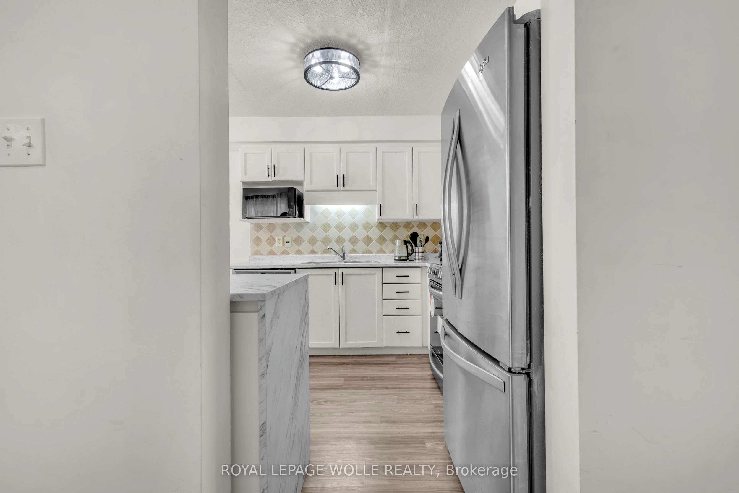 18 Donnenwerth Drive Property Photo 14