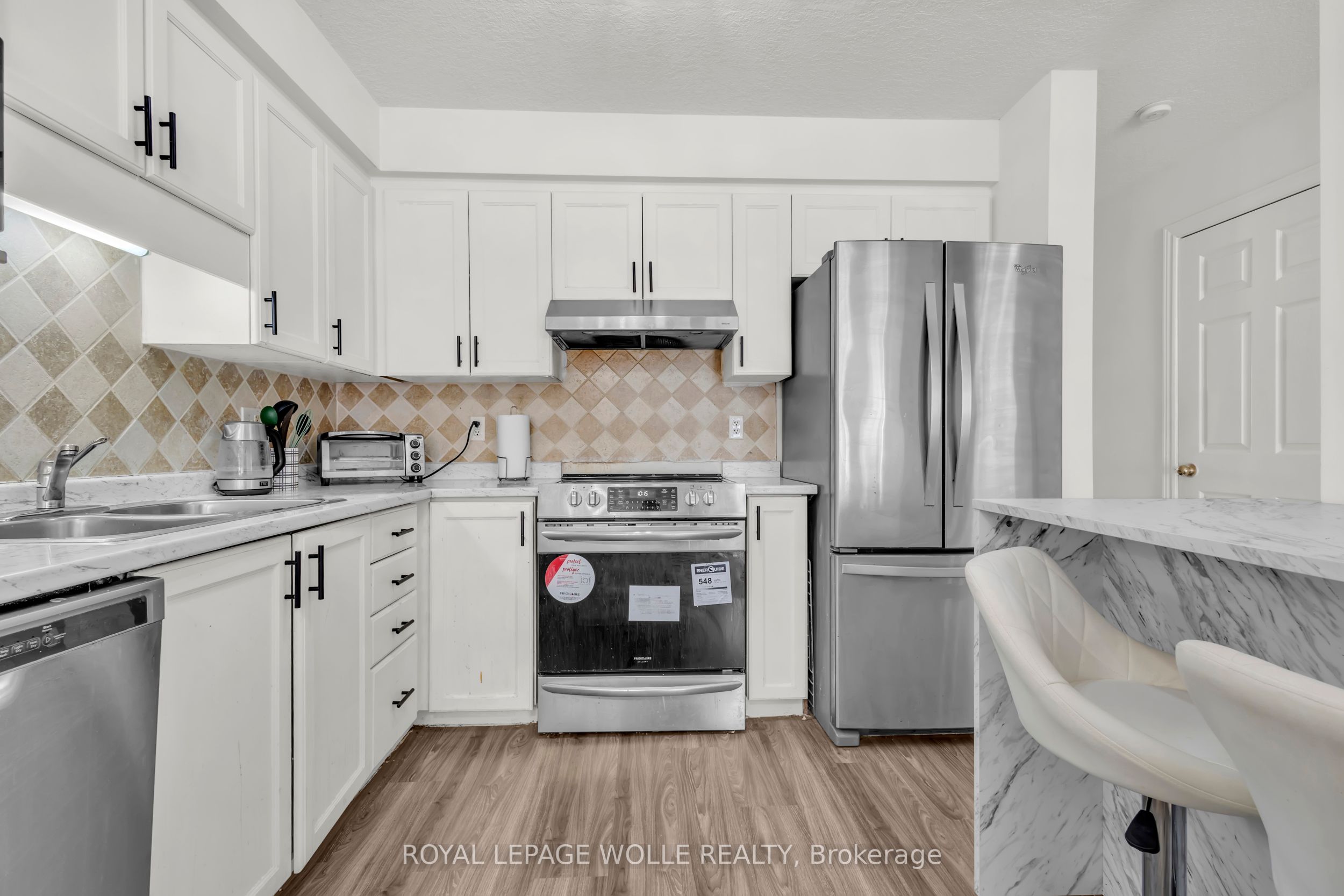 18 Donnenwerth Drive Property Photo 18