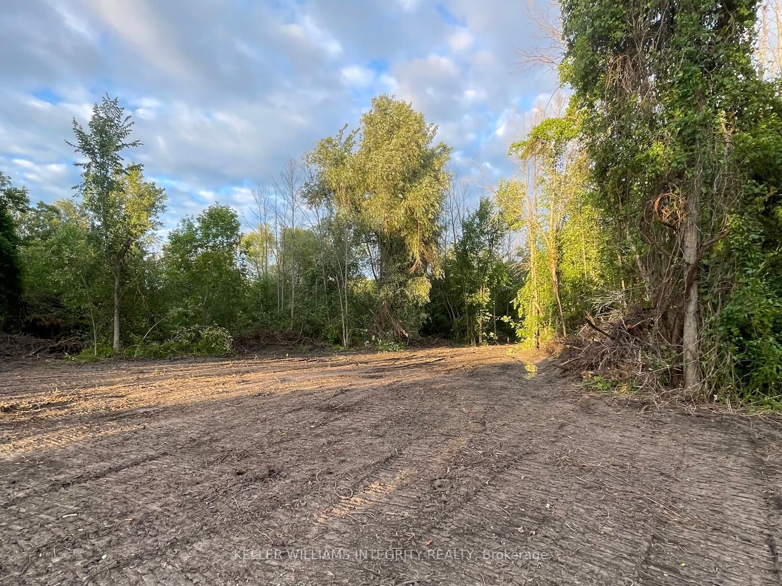00 Rideau River Road Property Photo