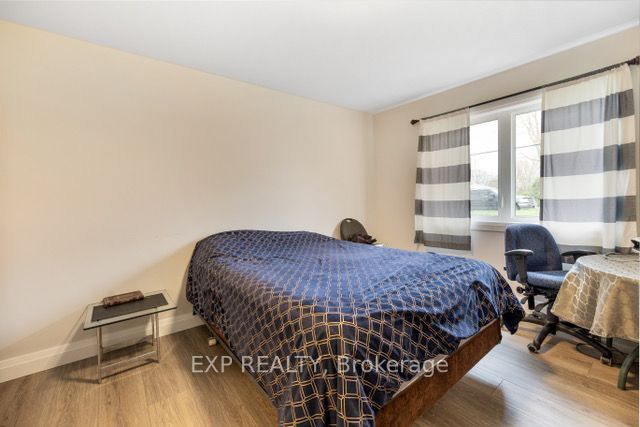 166 Webb Street Property Photo 5