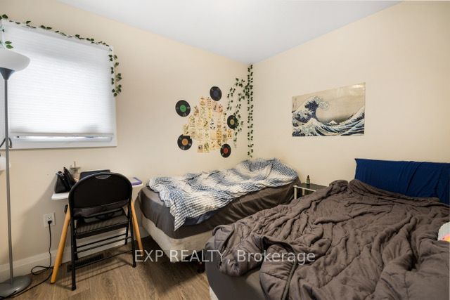 166 Webb Street Property Photo 12