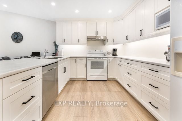 166 Webb Street Property Photo 20