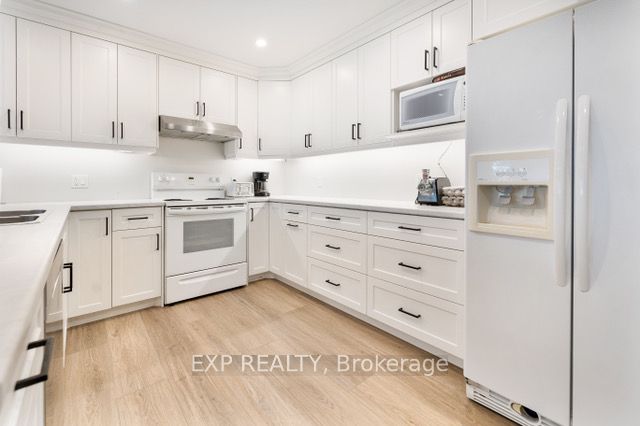 166 Webb Street Property Photo 21