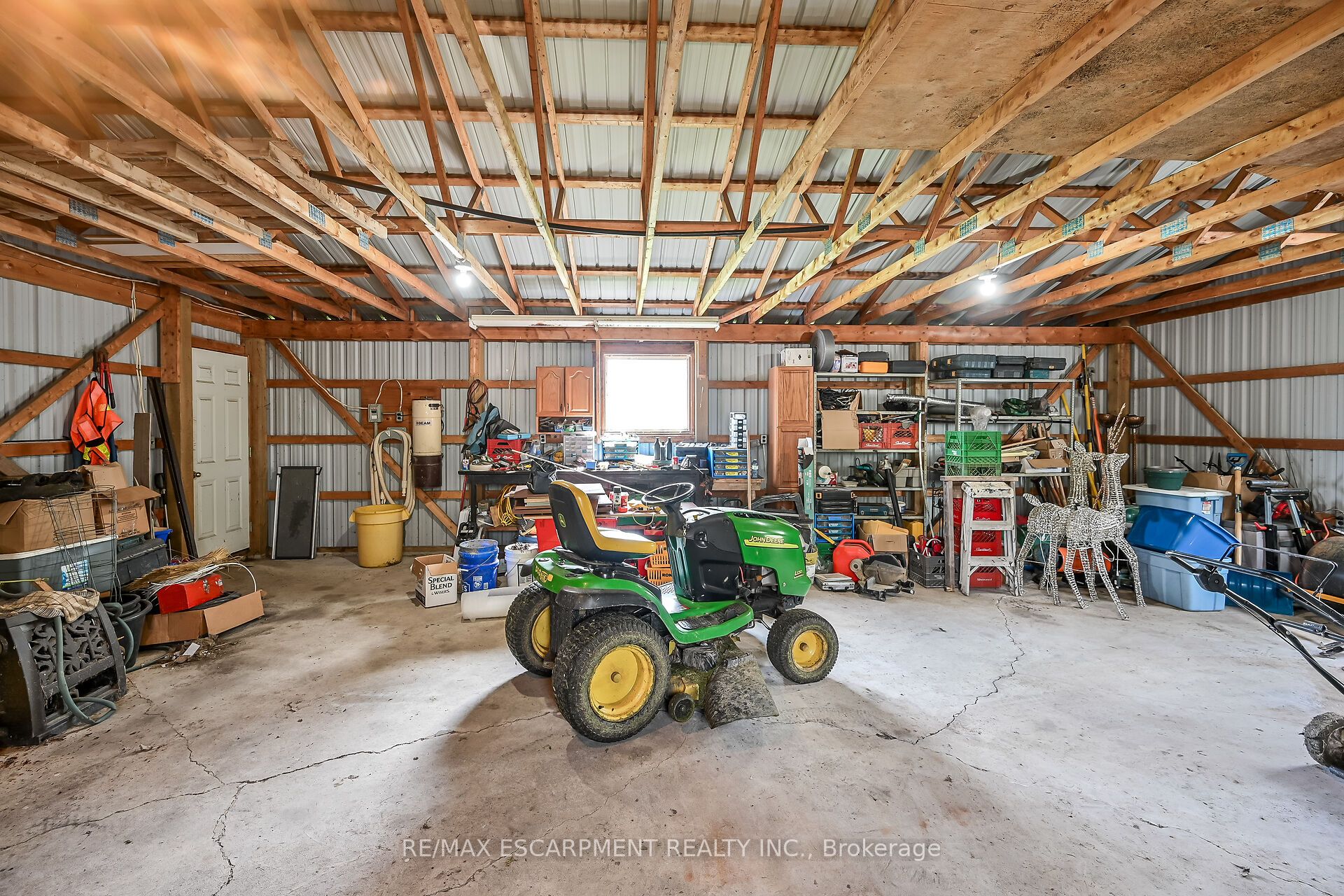 136 Secord Street Property Photo 48