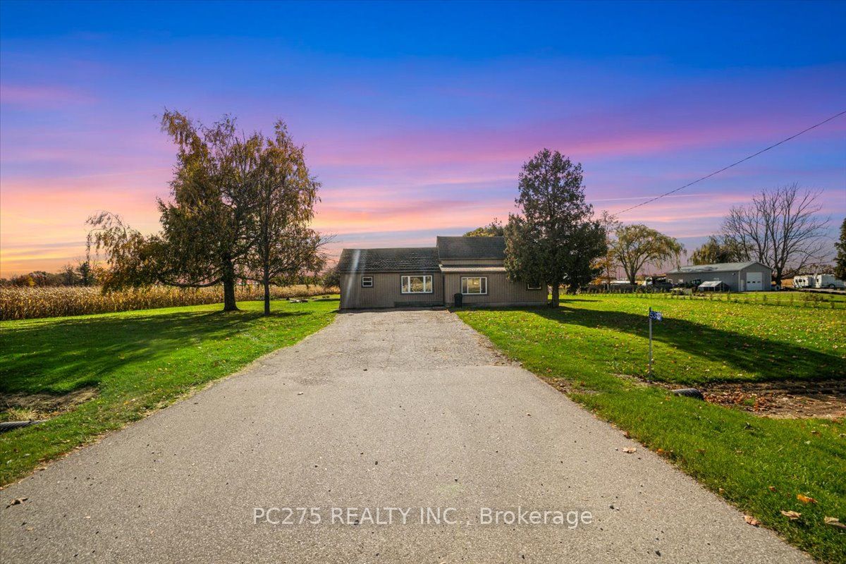 53137 Calton Line Property Photo 1