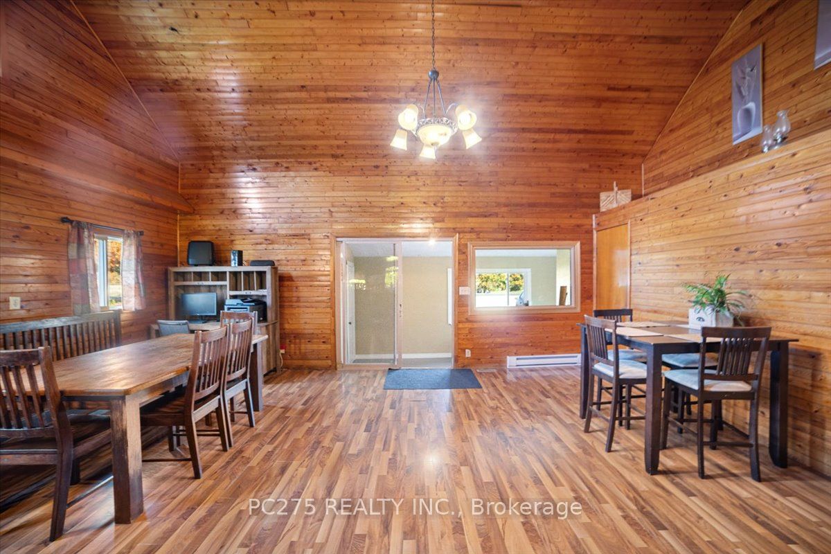 53137 Calton Line Property Photo 10