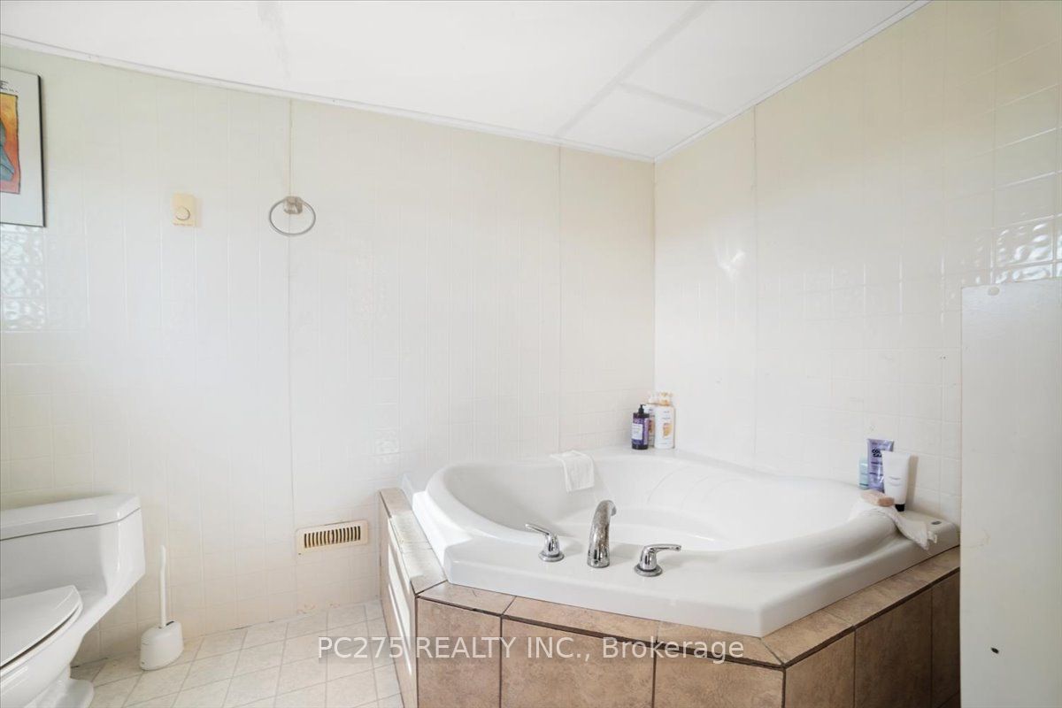 53137 Calton Line Property Photo 22