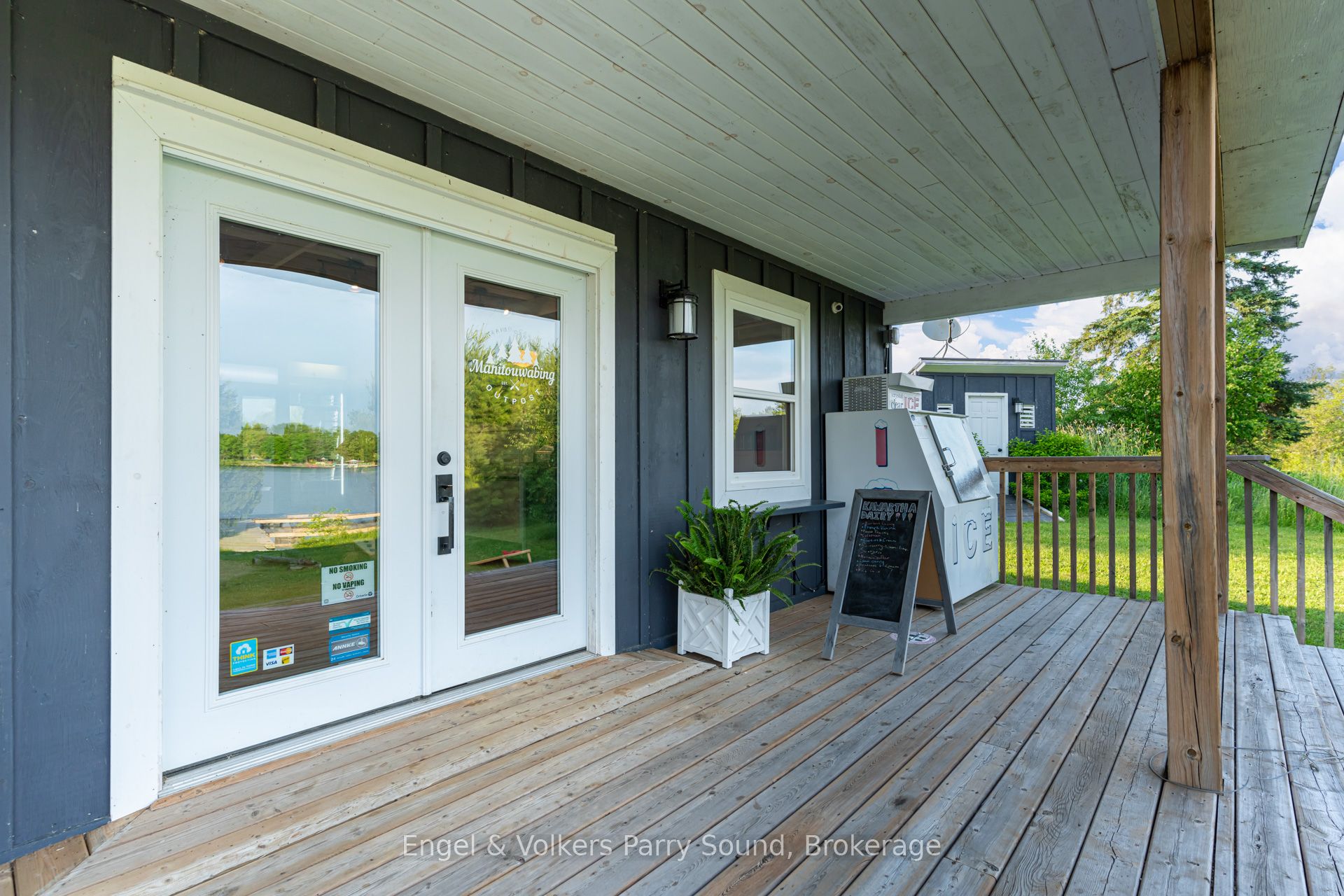 480 Hurdville Road Property Photo 7