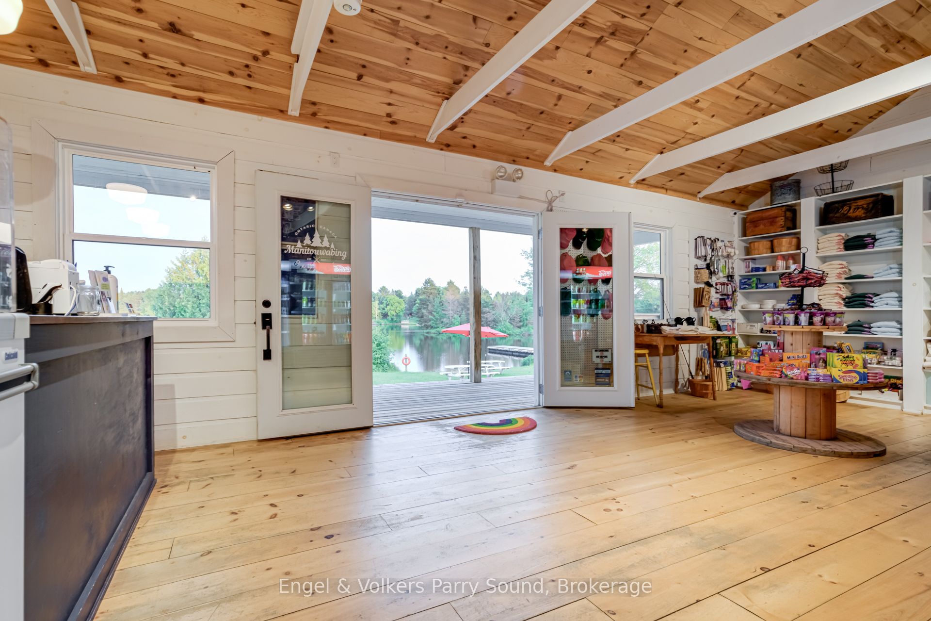 480 Hurdville Road Property Photo 8