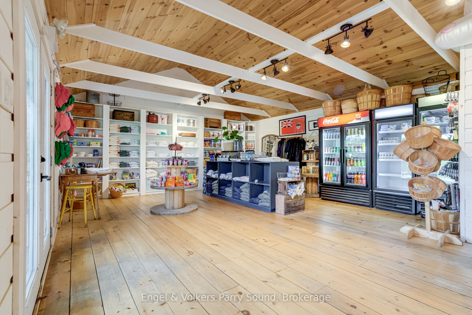 480 Hurdville Road Property Photo 12
