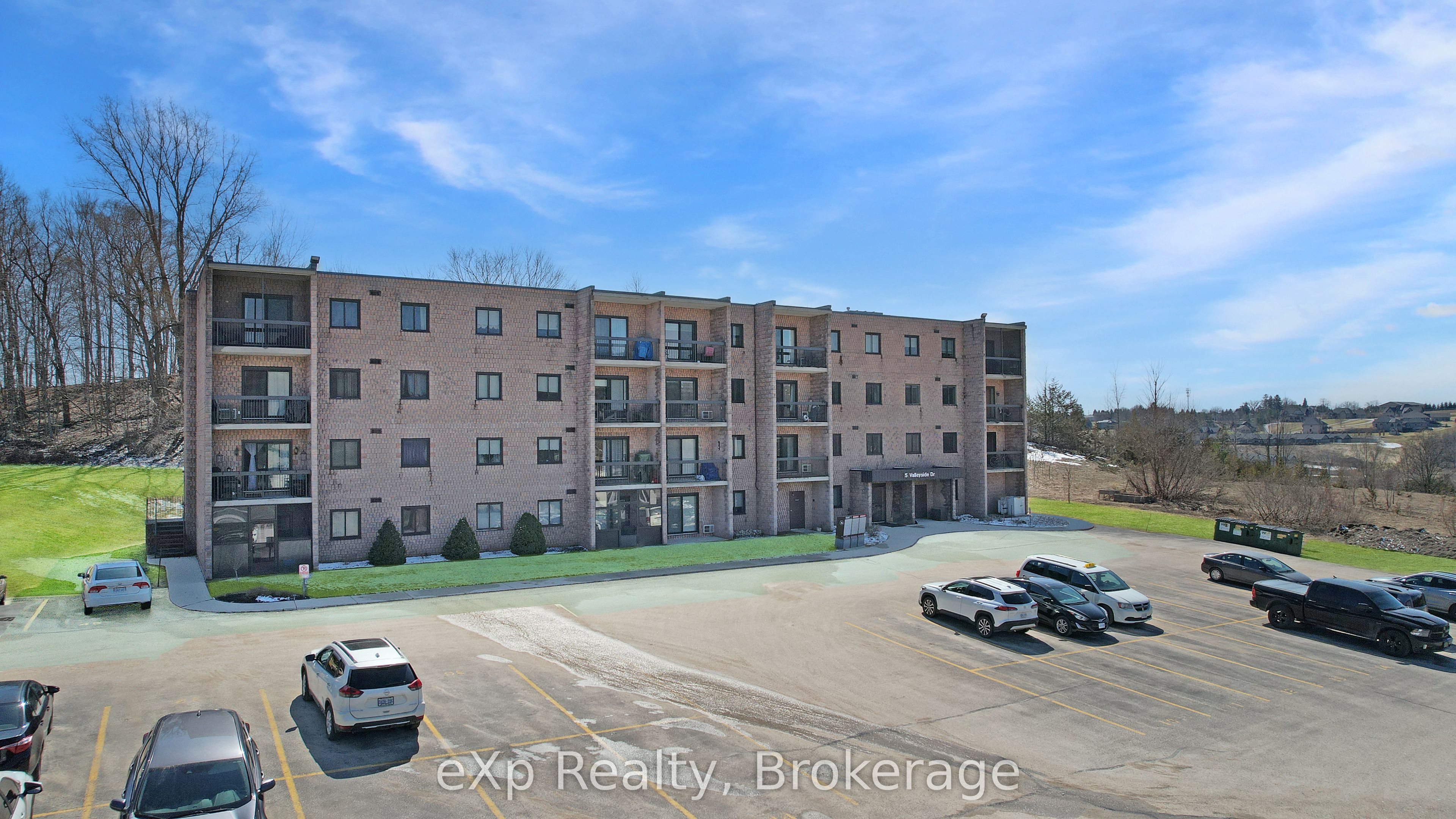 #306 - 5 Valleyside Drive Property Photo