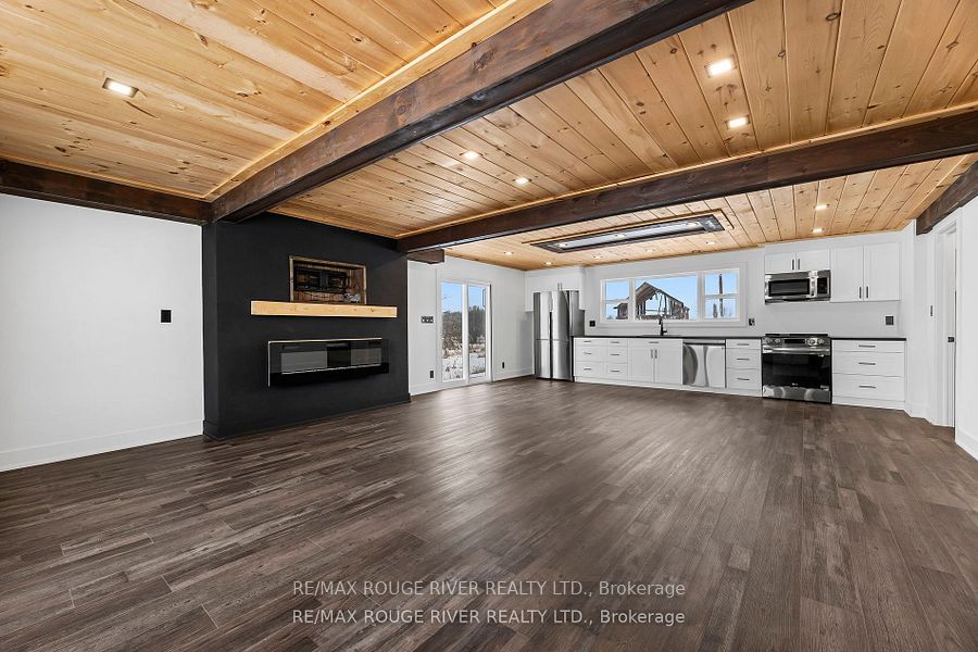 663 Sweet Road Property Photo 11